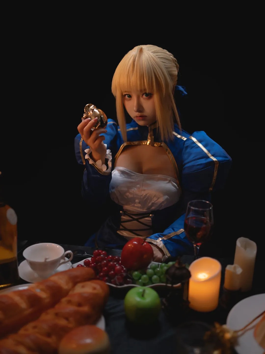【阿尔托莉雅潘德拉贡cos】fate系列，正餐结束后的十分钟试光 - 第 2 张
