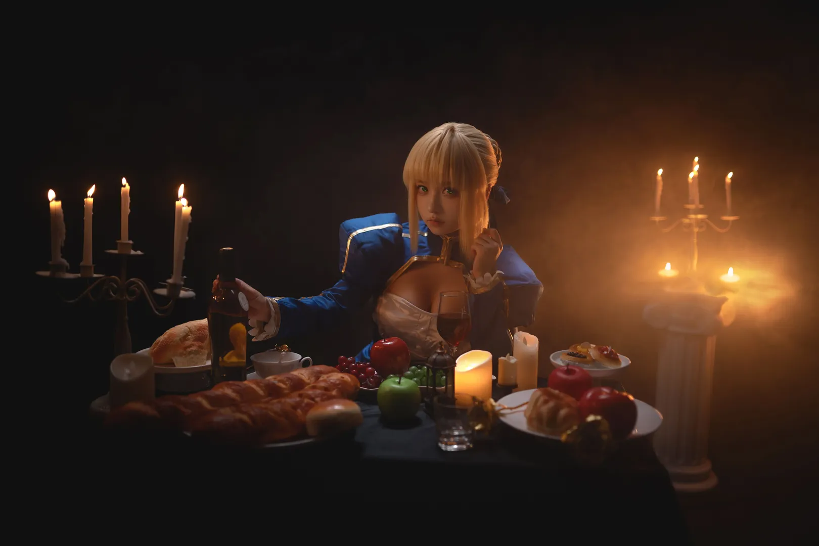 【Saber cos】Fate世界里暗色烛光下的骑士王宴会 - 第 3 张