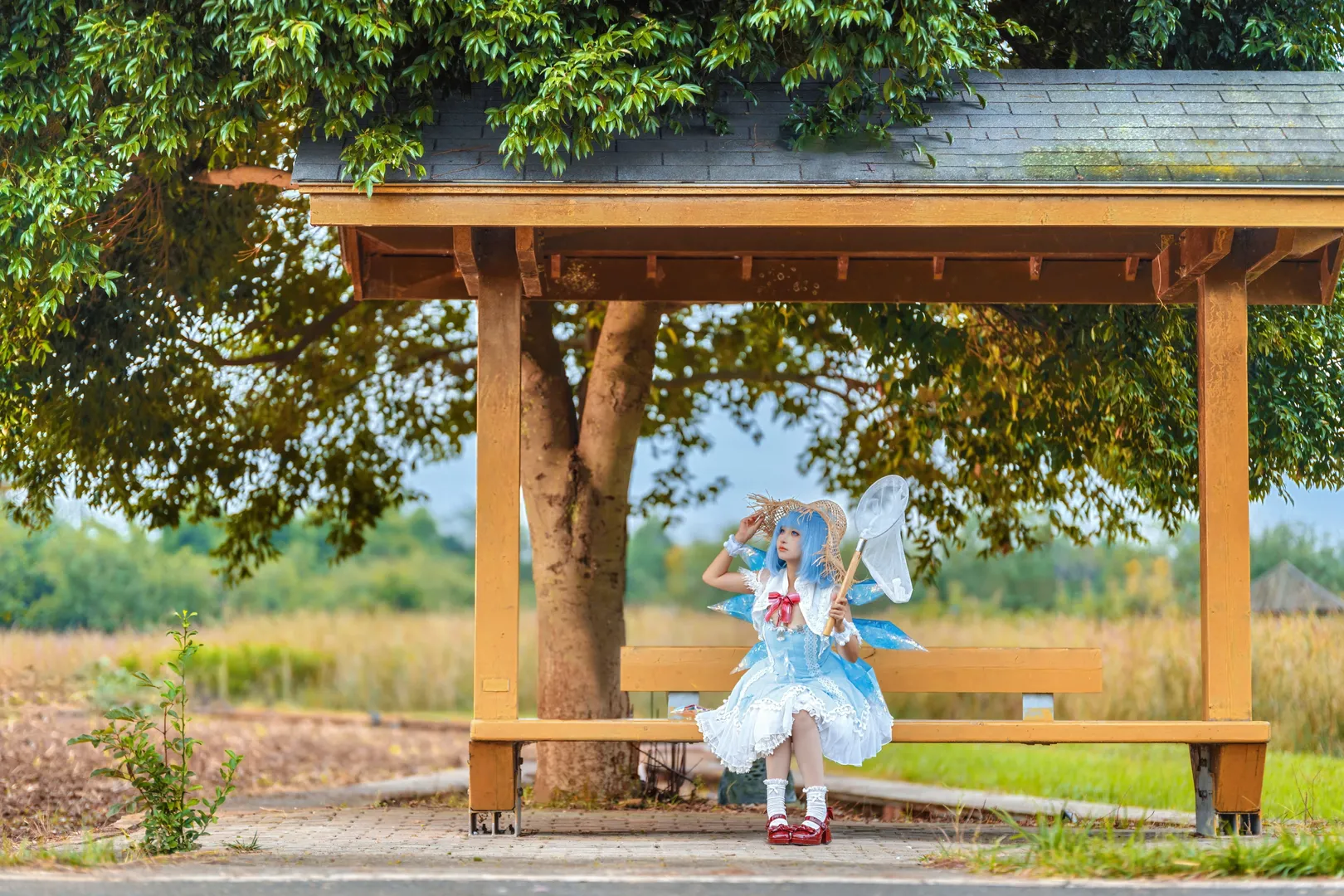 【Cirno cosplay】The Ice Fairy in Midsummer: Touhou Project Refreshing Summer Outdoor Photoshoot - Image 2
