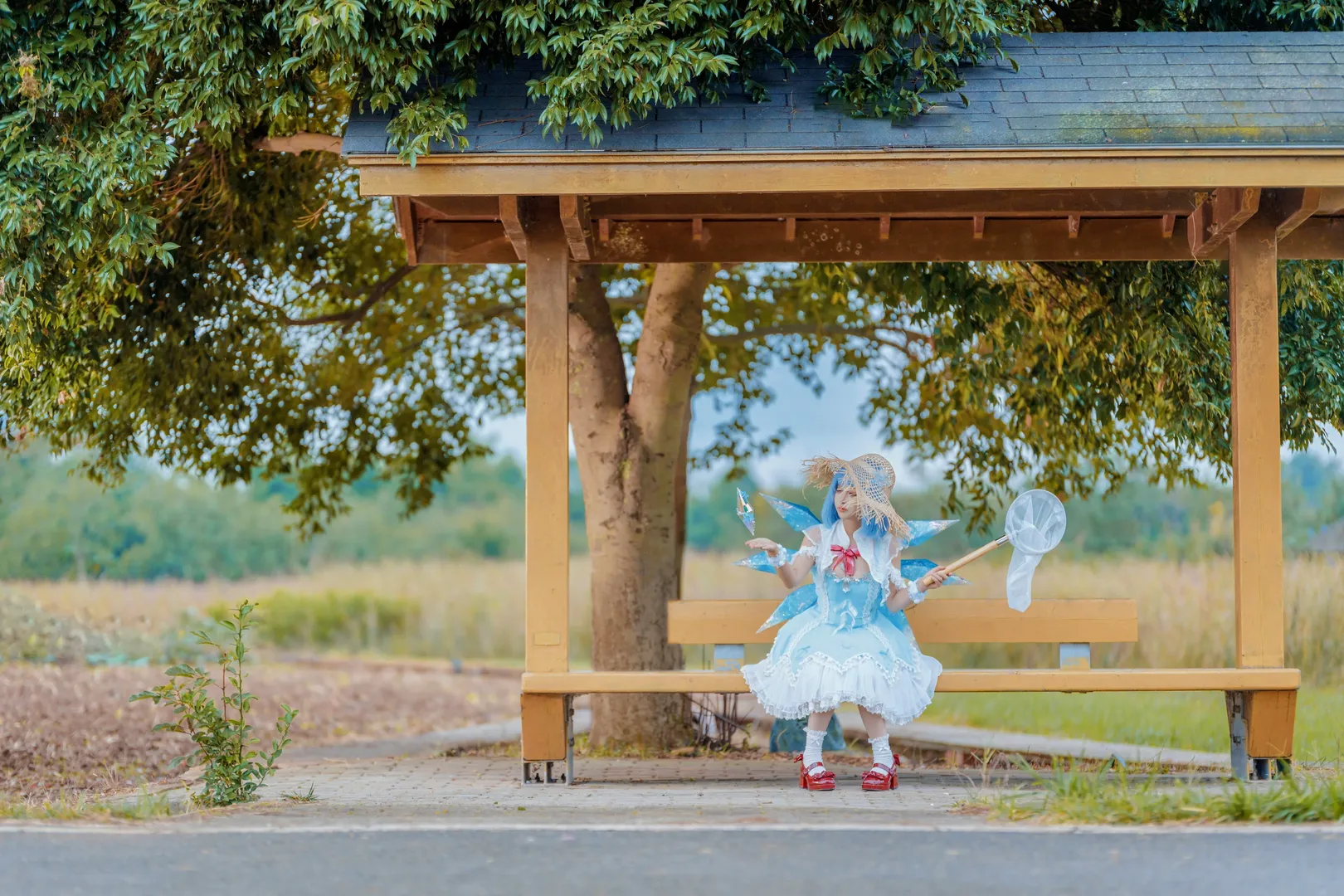 【Cirno cosplay】The Ice Fairy in Midsummer: Touhou Project Refreshing Summer Outdoor Photoshoot - Image 4