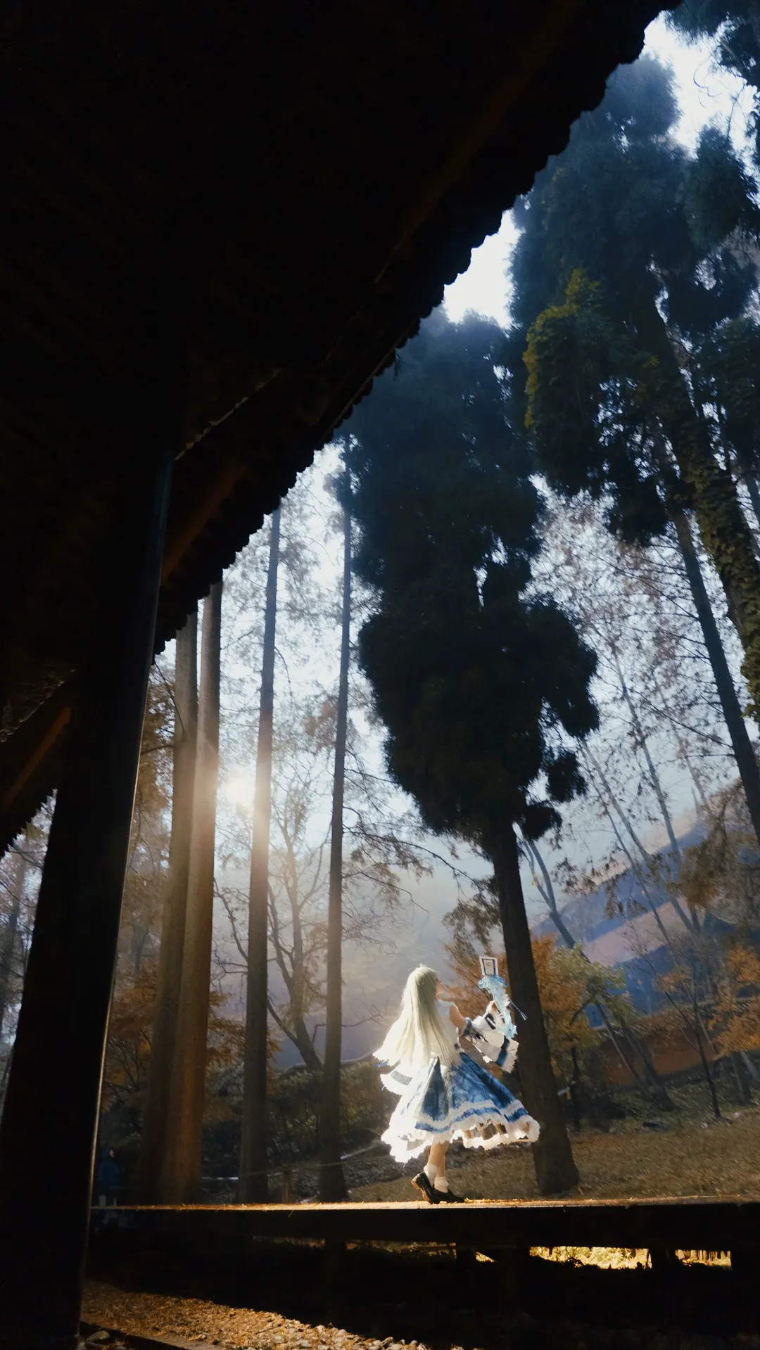【东风谷早苗cos】晨雾中的光影记录 - 第 4 张
