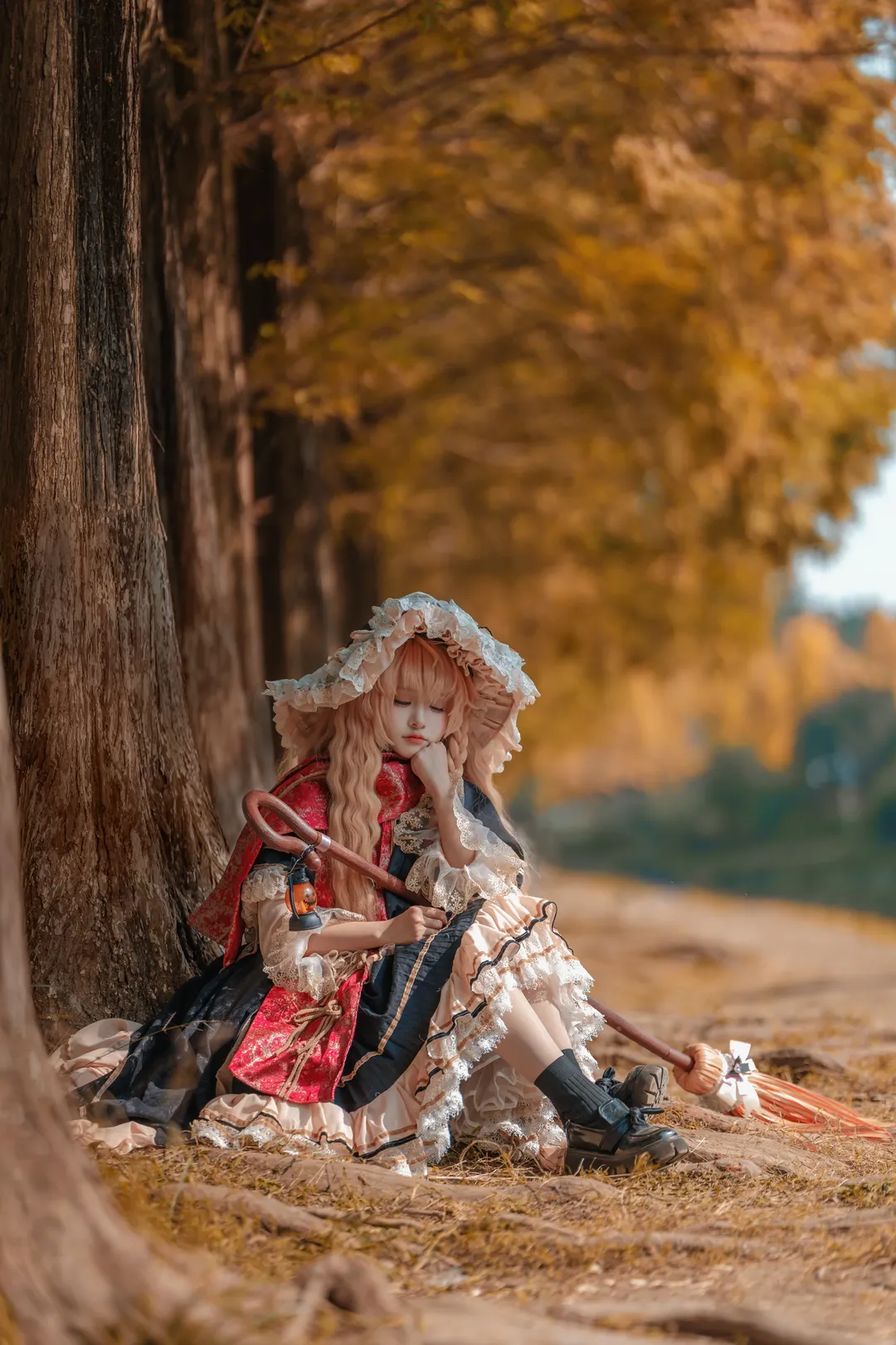 【雾雨魔理沙cos】秋日水边的东方project魔法使 - 第 1 张