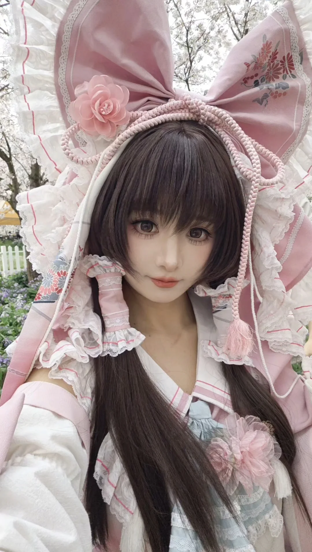 【博丽灵梦cos】粉色褪色巫女服与铃铛道具的春日二设 - 第 2 张