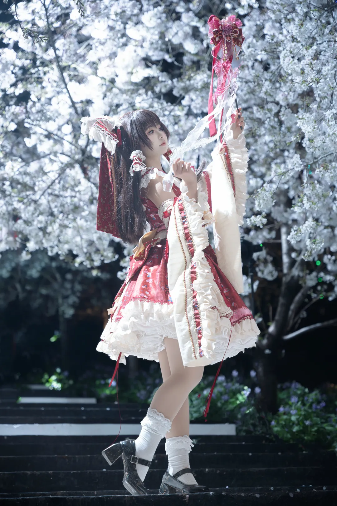 【博麗靈夢cos】夜櫻與幻想鄉的紅白巫女 - 第 4 張
