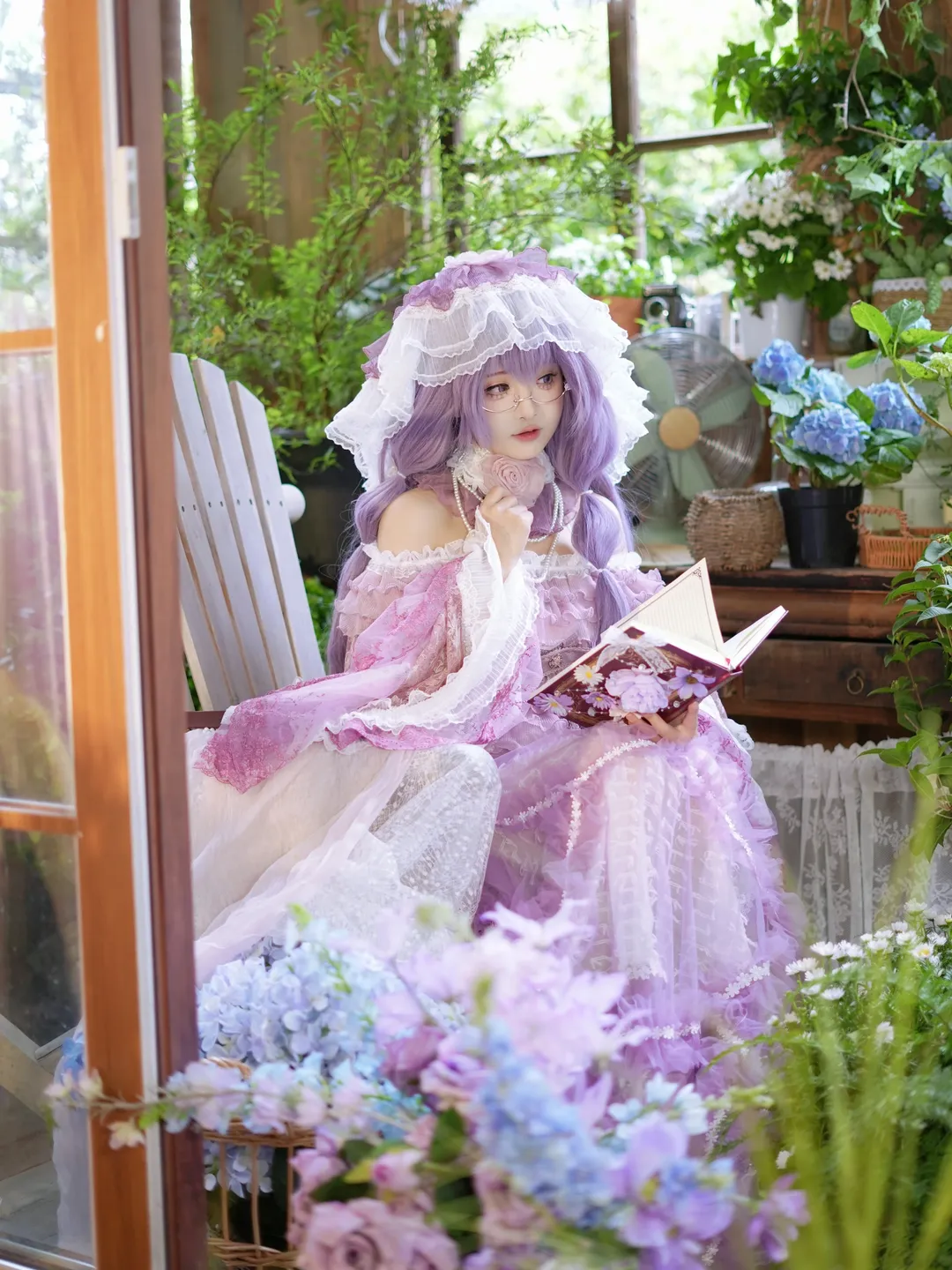 【帕秋莉·诺蕾姬cos】藏在花房里的魔女与东方Project的静谧午后 - 第 2 张