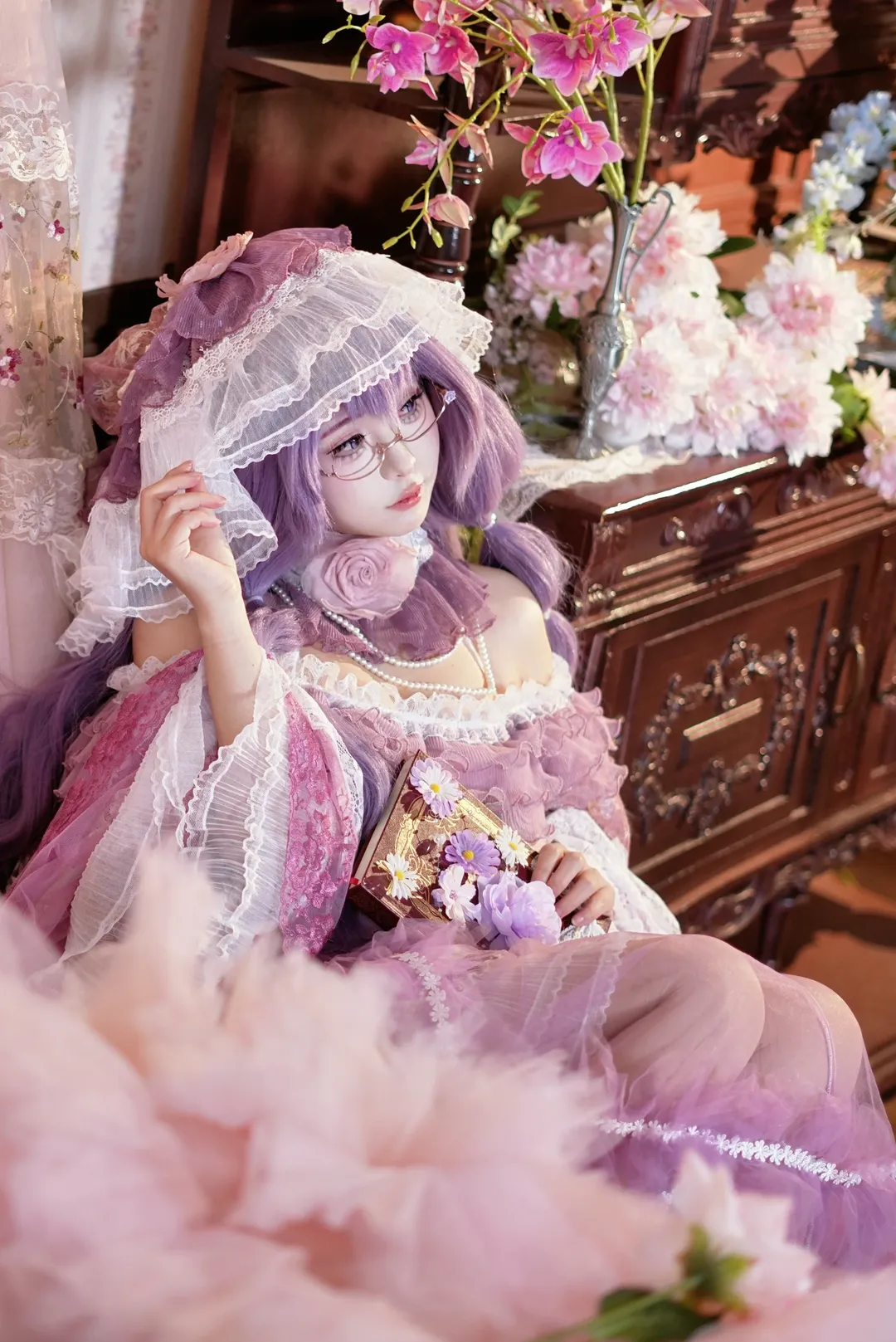 【帕秋莉·诺蕾姬cos】藏在花房里的魔女与东方Project的静谧午后