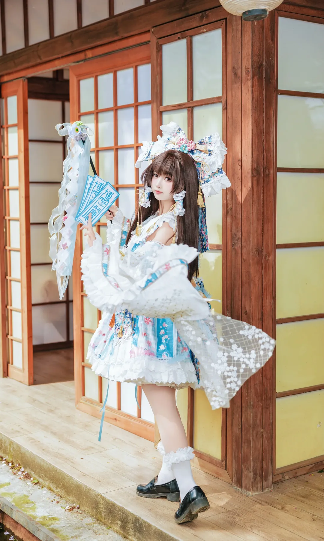 [Reimu Hakurei Cosplay] Azure Gensokyo: Intertwining Summer and Japanese Style - Image 1
