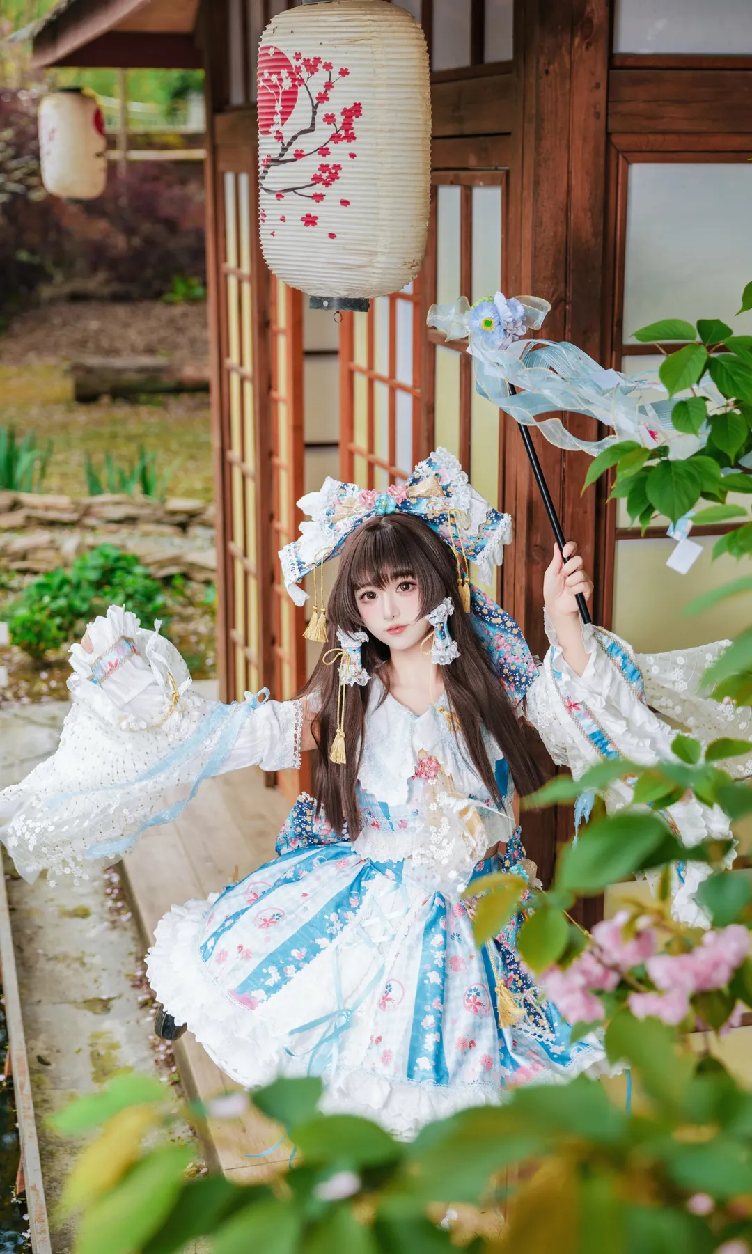 [Reimu Hakurei Cosplay] Azure Gensokyo: Intertwining Summer and Japanese Style - Image 2