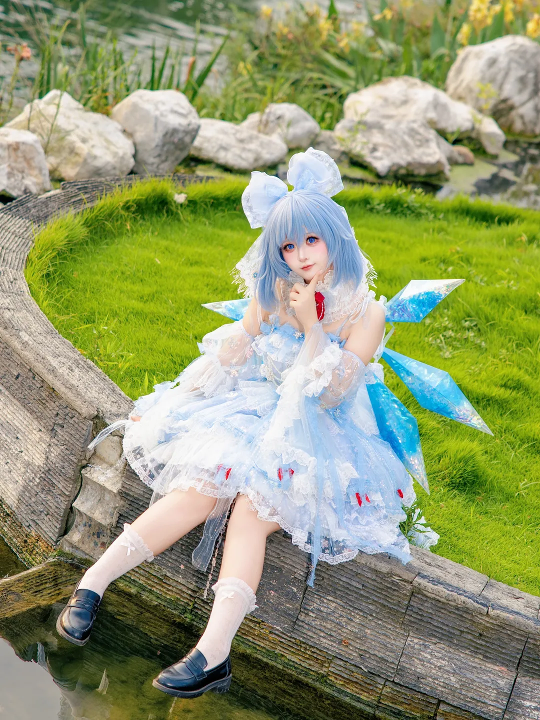 【琪露诺cos】水边的冰之妖精，展现夏日的清凉与灵动