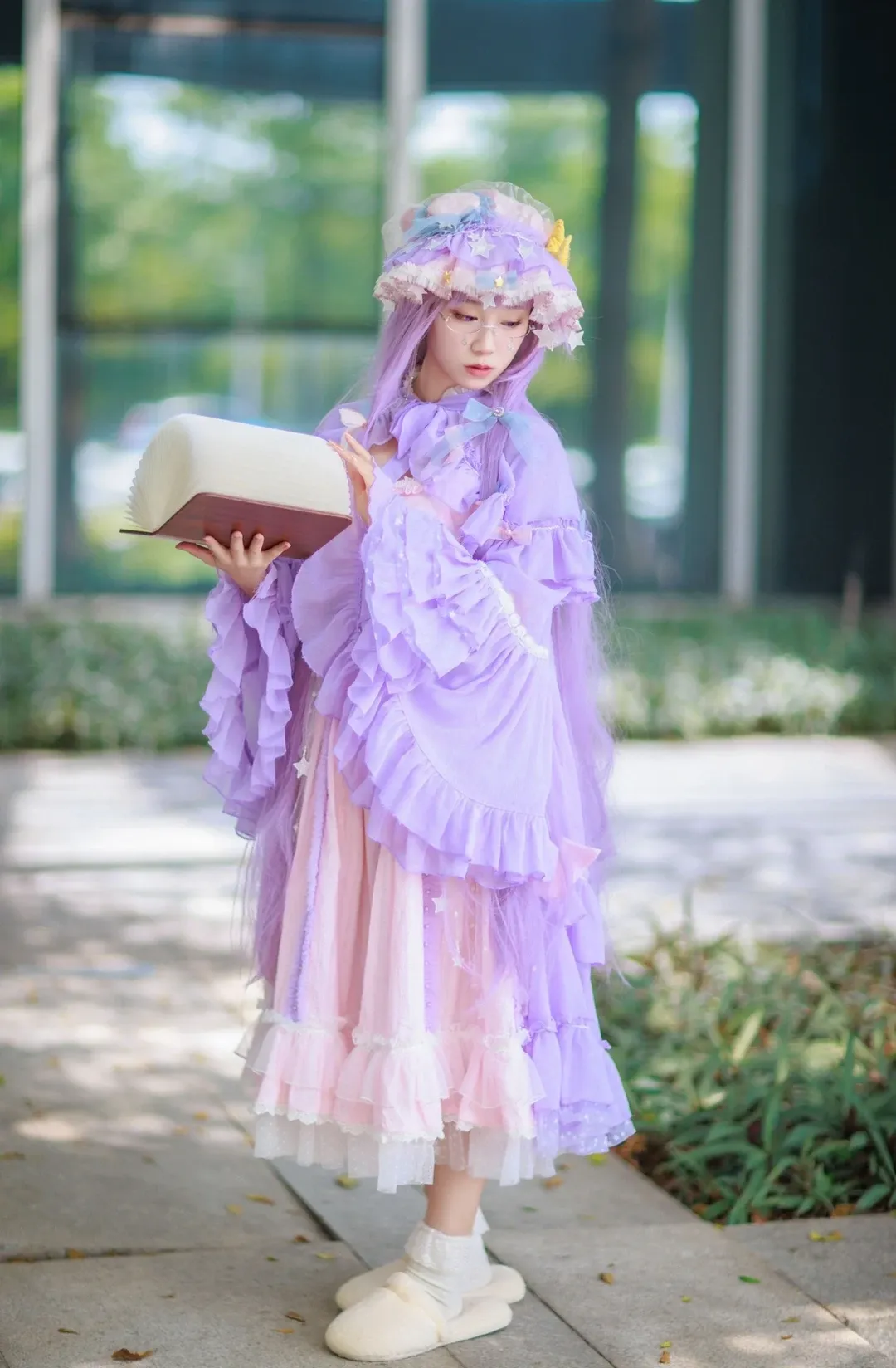 【パチュリー コスプレ】CICFイベントに現れた図書館の魔女 - 3 枚目