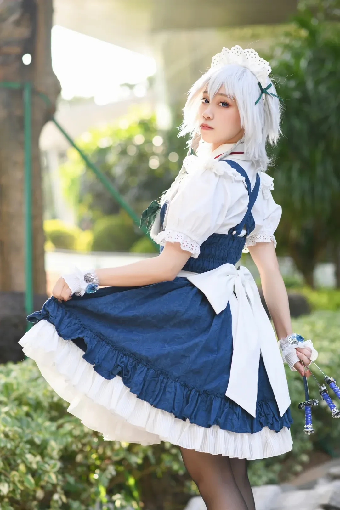 【十六夜咲夜cos】東方Project，廢墟里的絲襪特寫我很喜歡 - 第 6 張