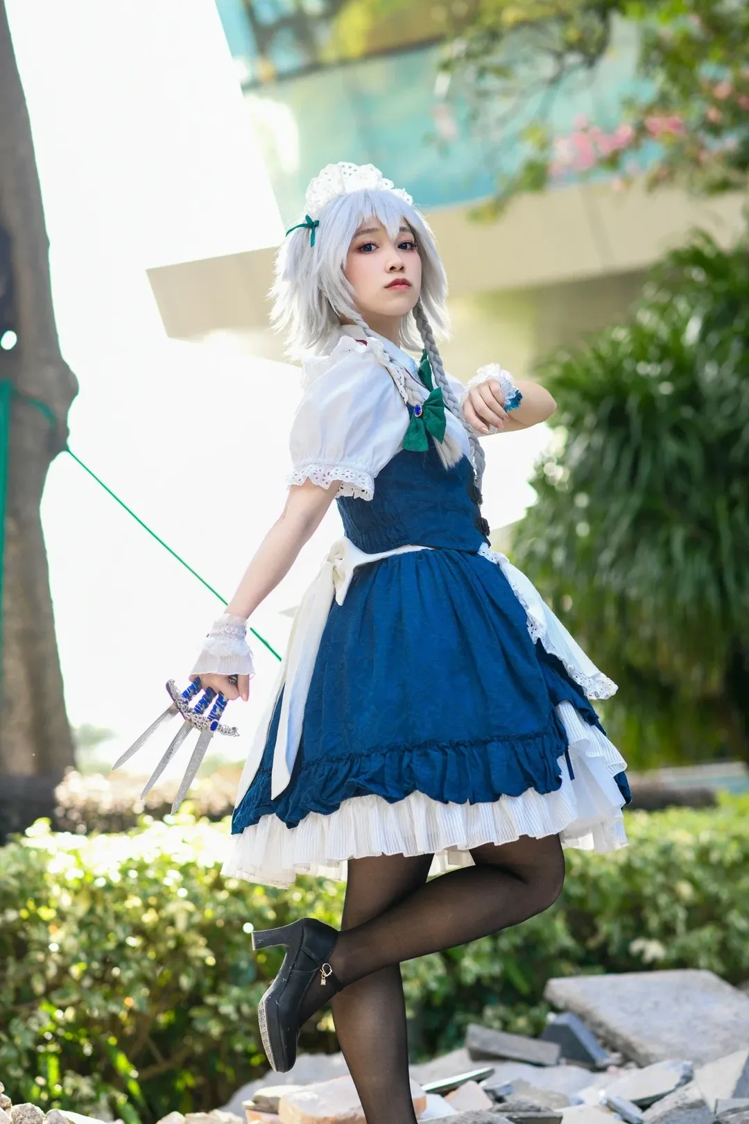 【十六夜咲夜cos】東方Project，廢墟里的絲襪特寫我很喜歡 - 第 7 張