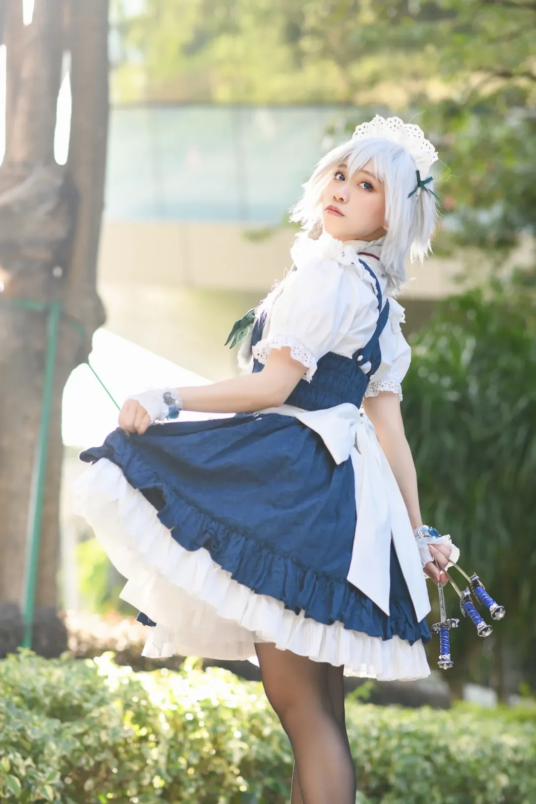 【十六夜咲夜cos】東方Project，廢墟里的絲襪特寫我很喜歡 - 第 9 張