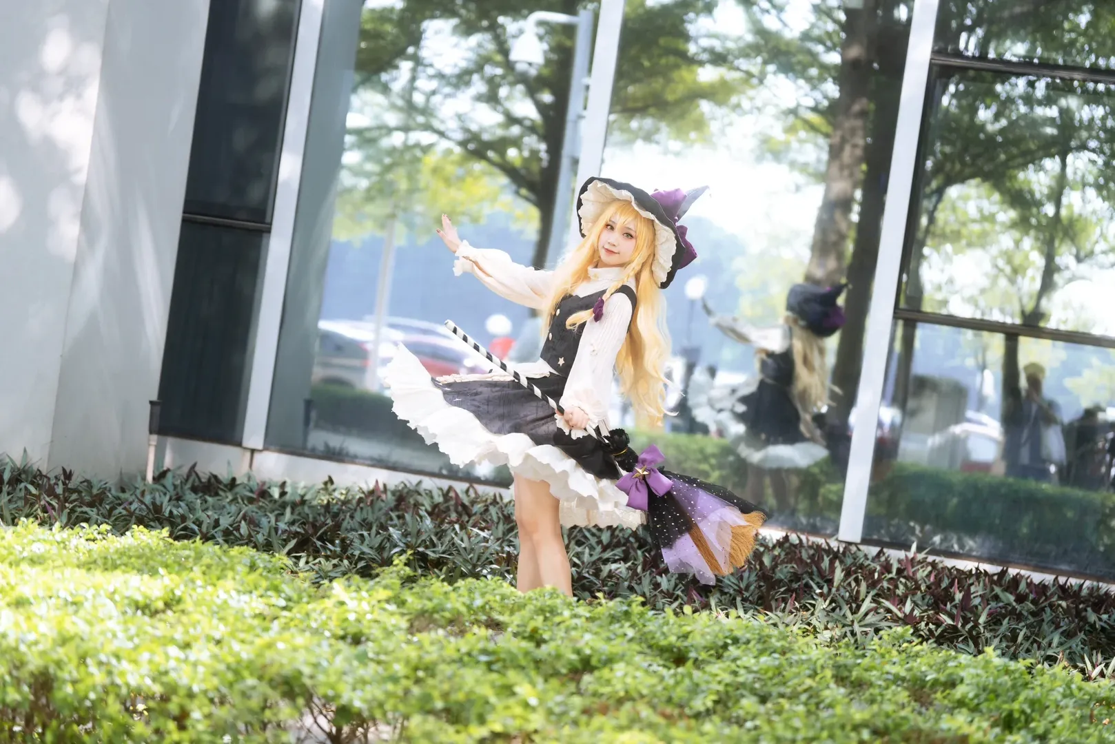 【魔理沙cos】东方Project魔法使在广州萤火虫漫展起飞啦 - 第 7 张