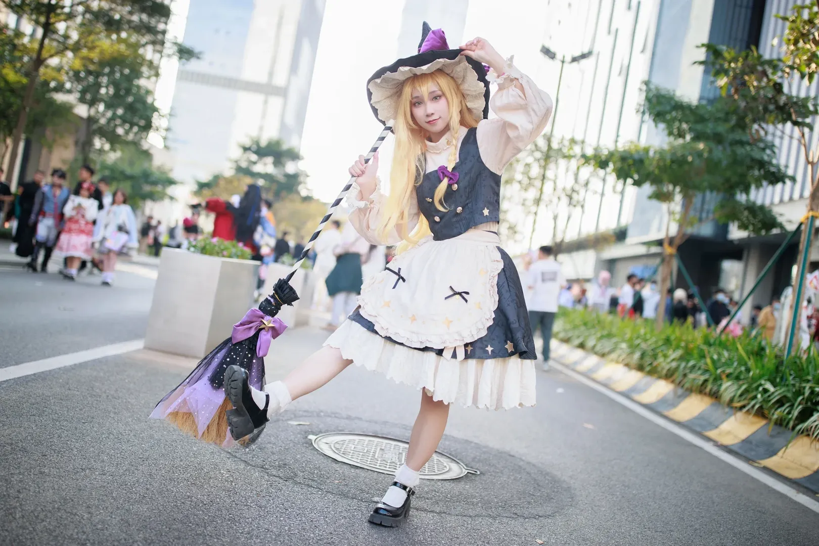 【魔理沙cos】萤火虫漫展上的东方project魔女 - 第 11 张