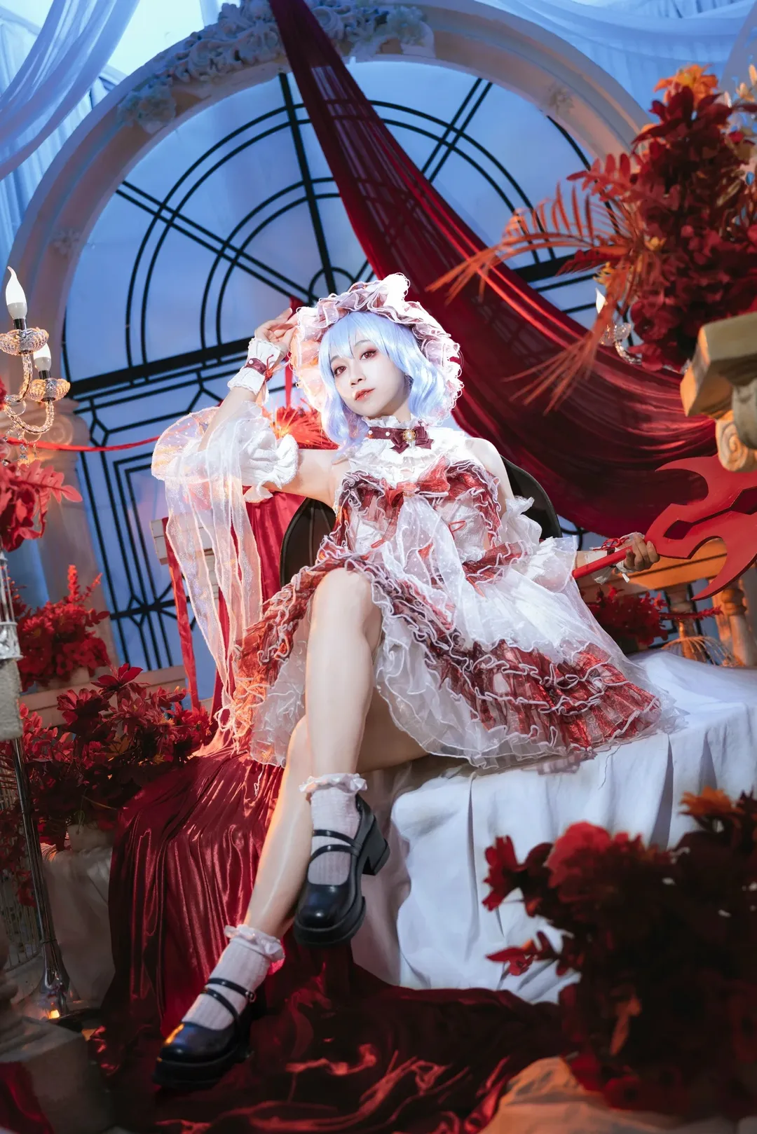 【蕾米莉亚cos】东方Project的暗夜女王，红白相间的哥特洋装 - 第 4 张