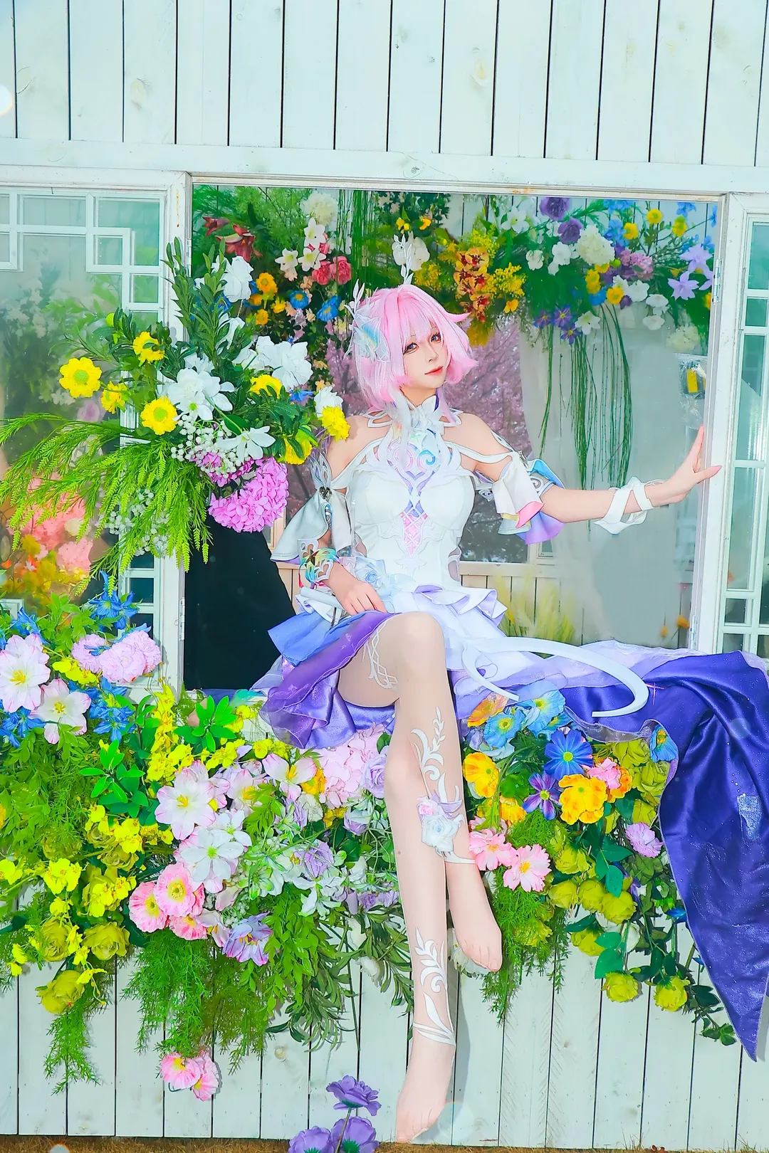【昔涟cos】崩坏星穹铁道里的花窗梦境，温柔与仙气并存