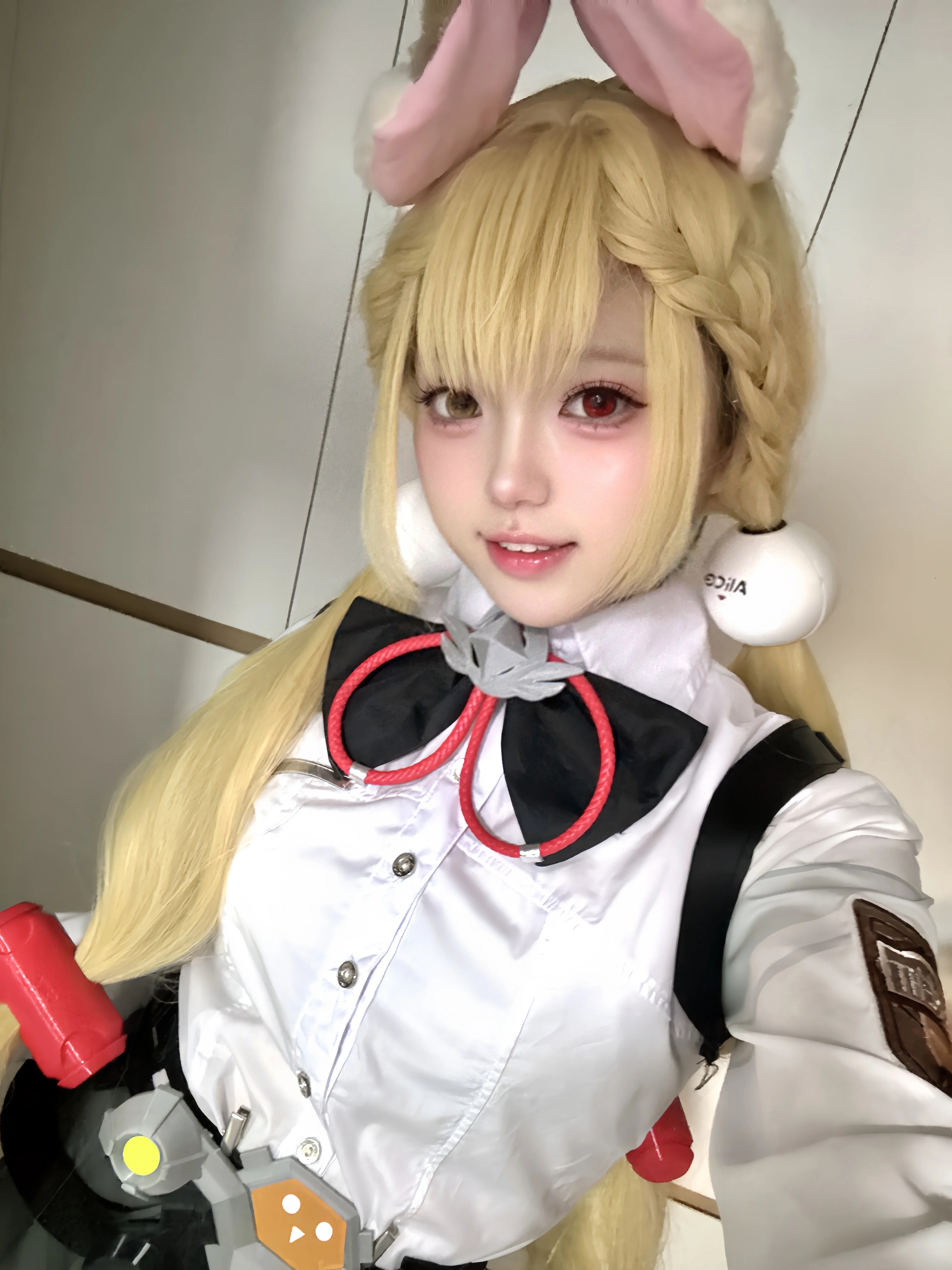 【爱丽丝cos】绝区零爱丽丝，对称美学与兔耳的战术少女