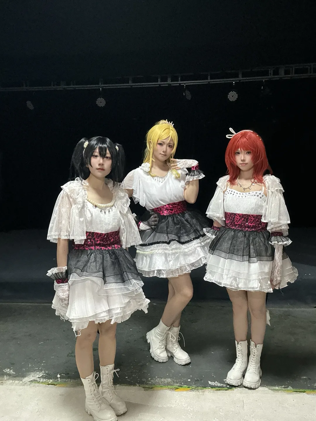 [Maki Nishikino cosplay] Fulfilling the Dream BiBi Stage Outfits Alongside Yazawa Nico cosplay and Ayase Eli cosplay - Image 4