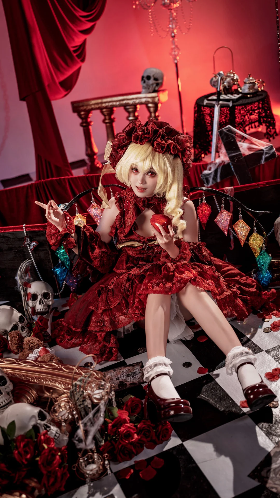 【芙兰朵露cos】东方project里那位红魔馆的吸血鬼