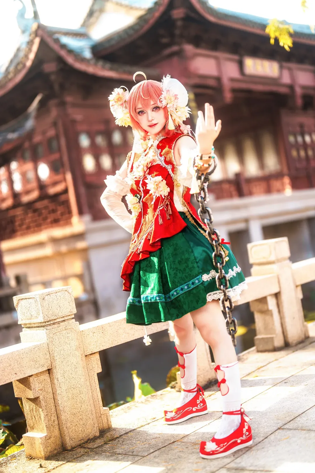 【茨木華扇 コスプレ】『東方Project』の華扇、赤緑のコントラストと鉄鎖の絶妙な調和 - 1 枚目