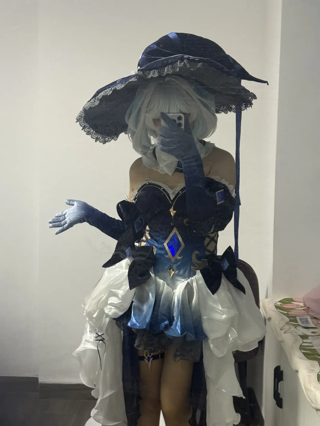 【芙宁娜cos】原神深海来信的静谧回响 - 第 1 张