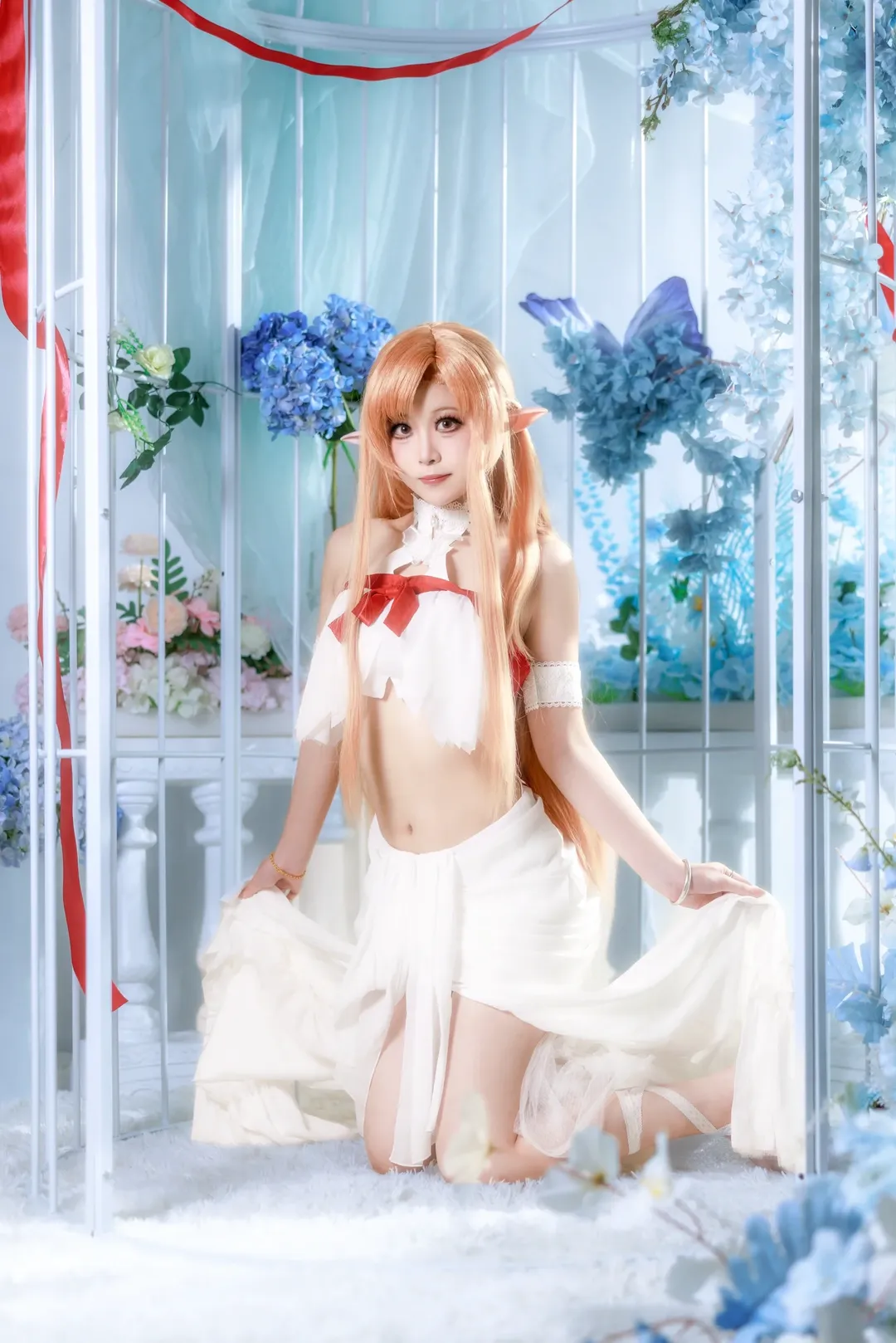 【亚丝娜cos】刀剑神域的笼中精灵，白裙红缎的梦幻时刻