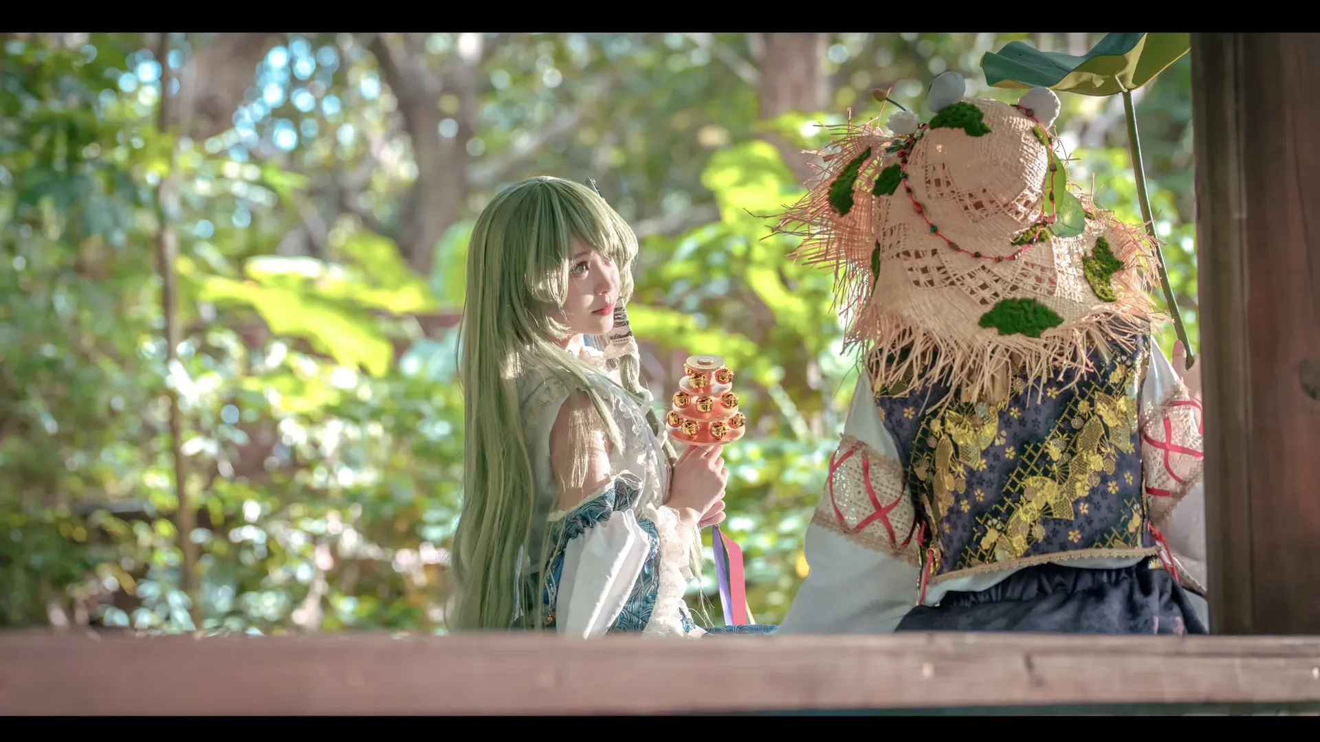 【东风谷早苗cos】东方project守矢神社一族的林间拍摄分享