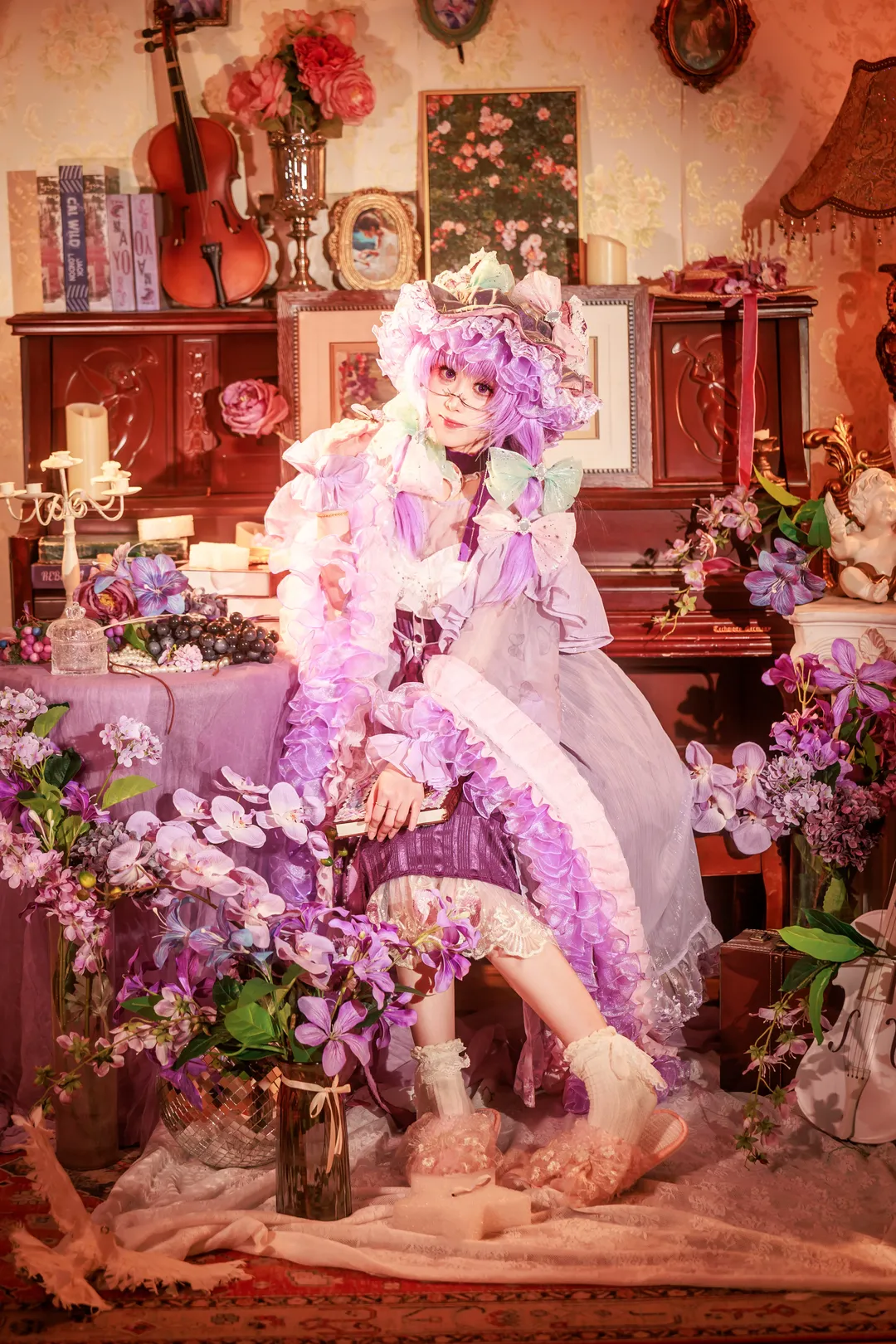【帕秋莉cos】东方Project梦幻紫藤花下的静谧时光 - 第 5 张