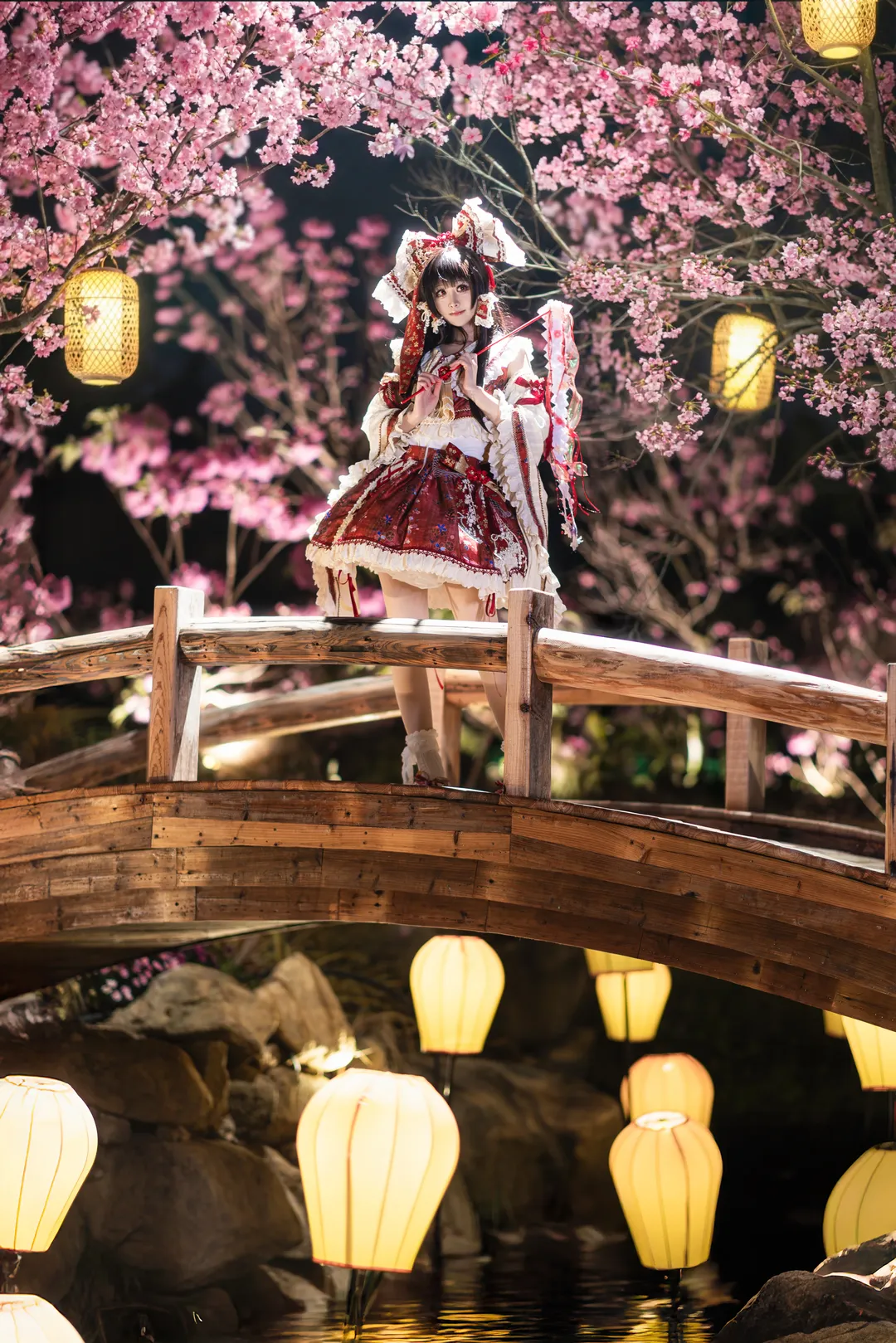 【博丽灵梦cos】冻成冰棍也要出的东方project红白经典 - 第 1 张
