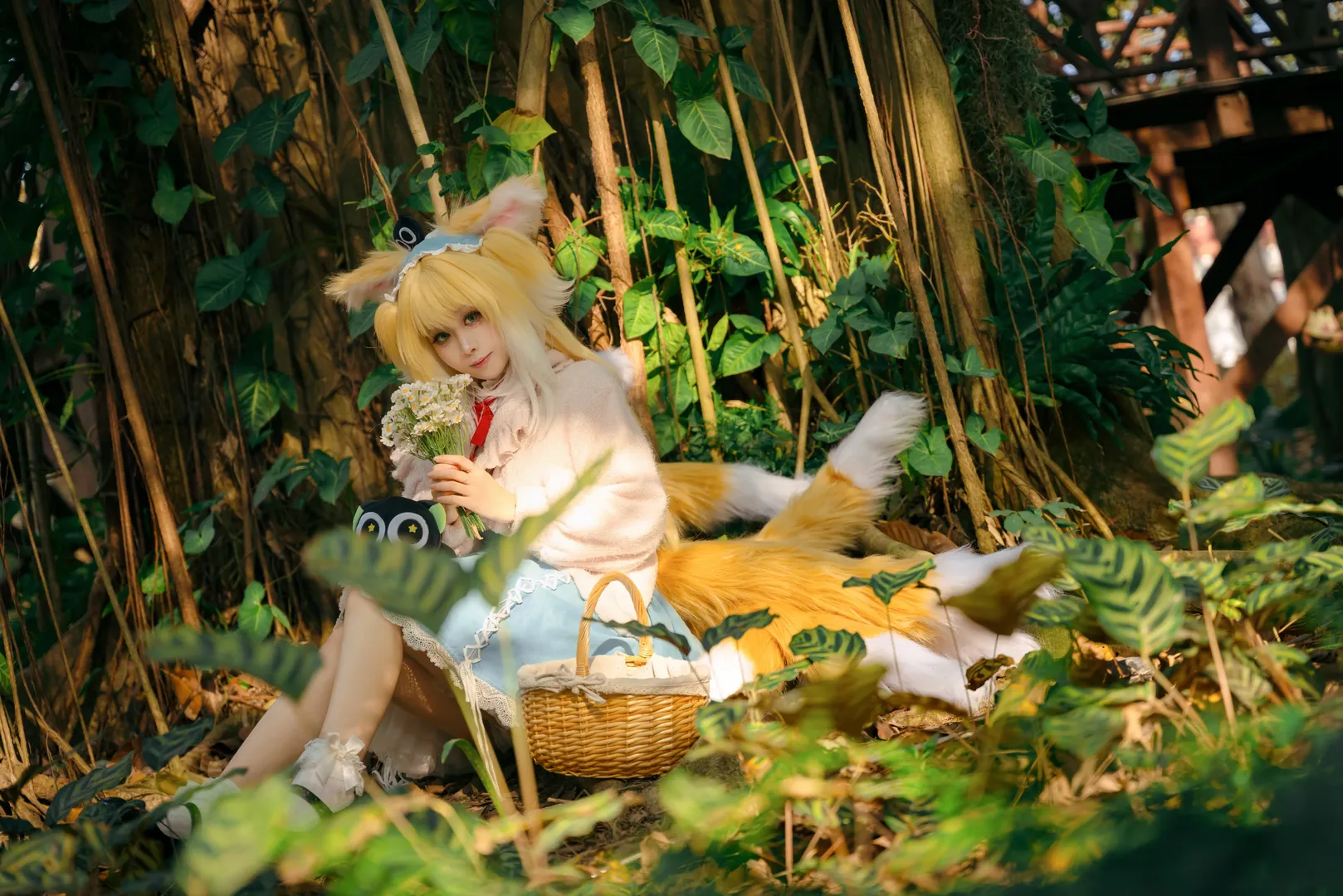 【铃兰cos】漫步在明日方舟的治愈春日林间 - 第 4 张