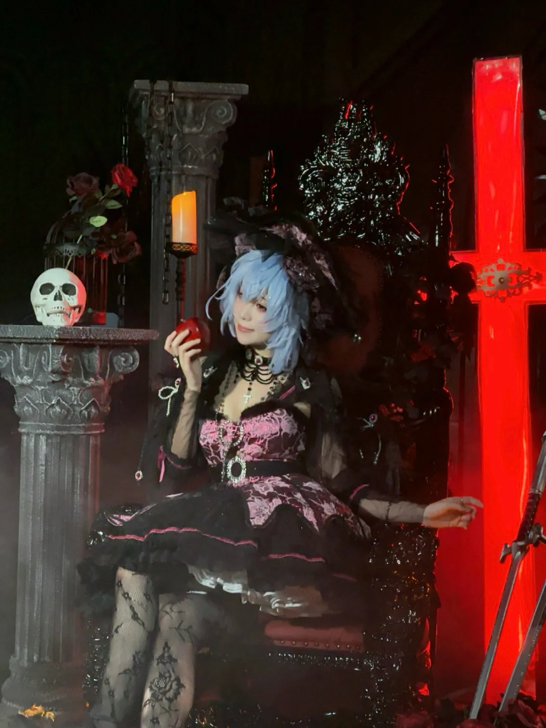 【蕾米莉亚cos】红魔馆的午后红茶，哥特美学的沉浸式氛围感 - 第 1 张