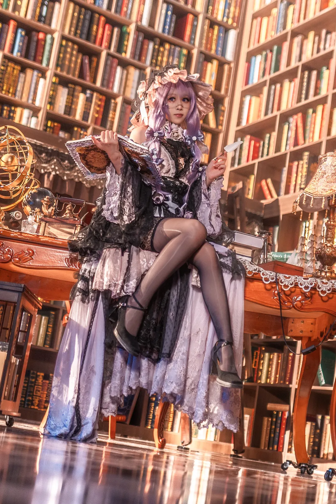【帕秋莉cos】东方Project红魔馆魔法使的藏书阁日常