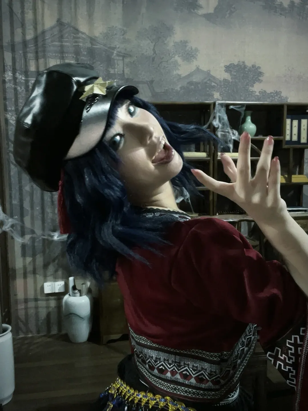 【宫古芳香cos】东方project里的僵尸少女，中式符咒暗黑演绎