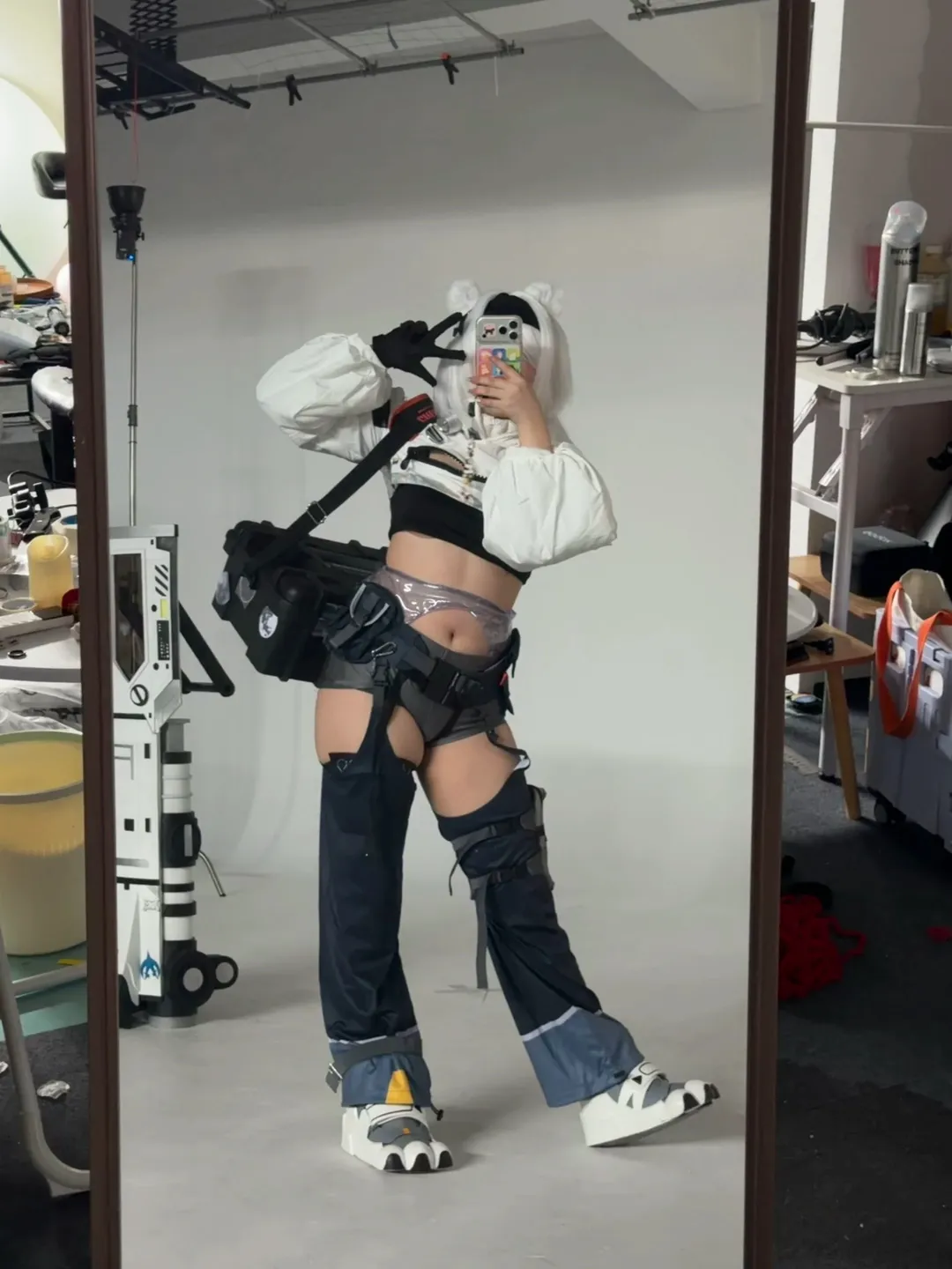 【极光cos】明日方舟机甲少女的带子实在太多了 - 第 4 张