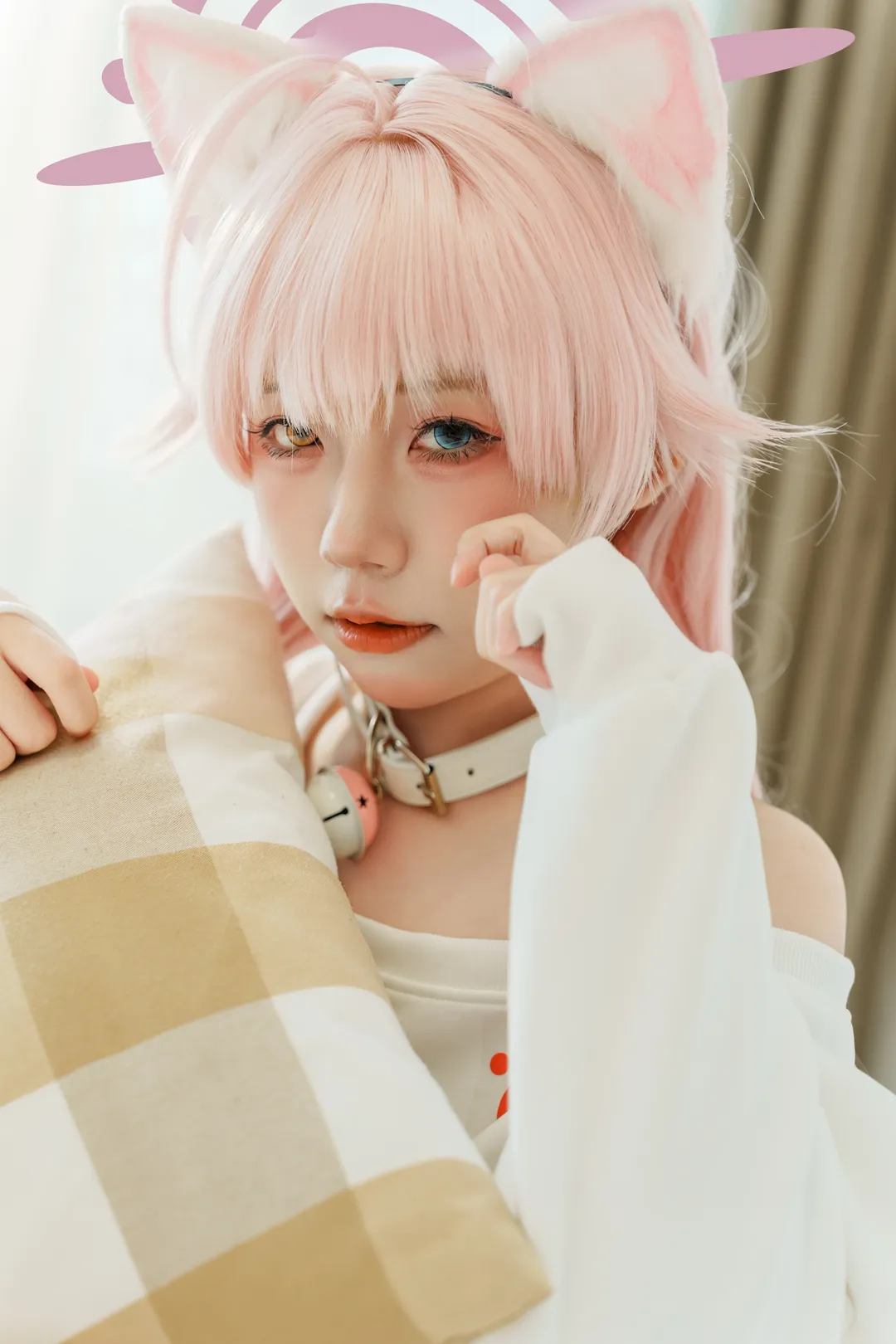 蔚蓝档案小鸟游星野cos 慵懒家居午睡时光 - 第 3 张