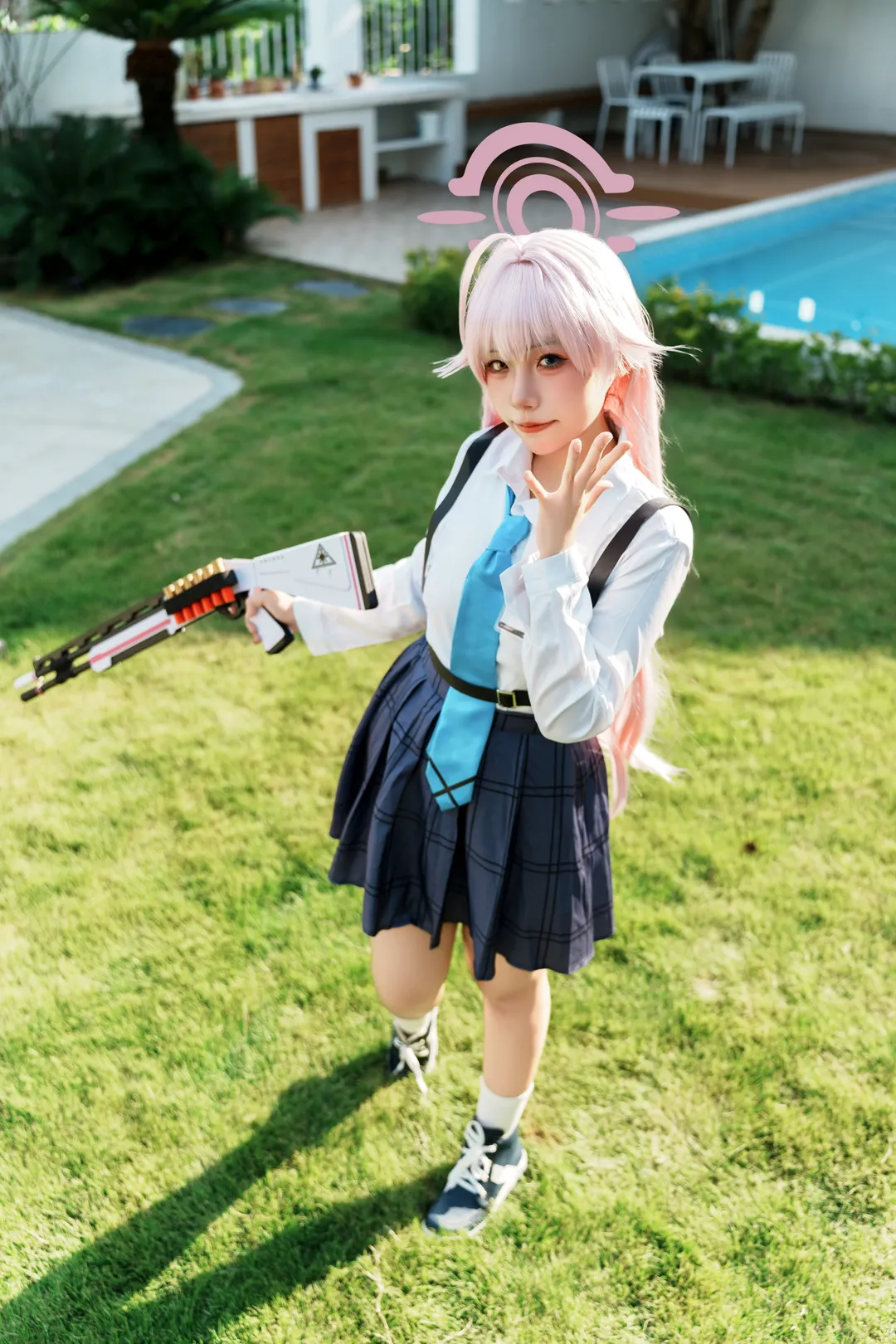 【小鸟游星野cos】蔚蓝档案的午后，阳光与枪械的日常 - 第 4 张