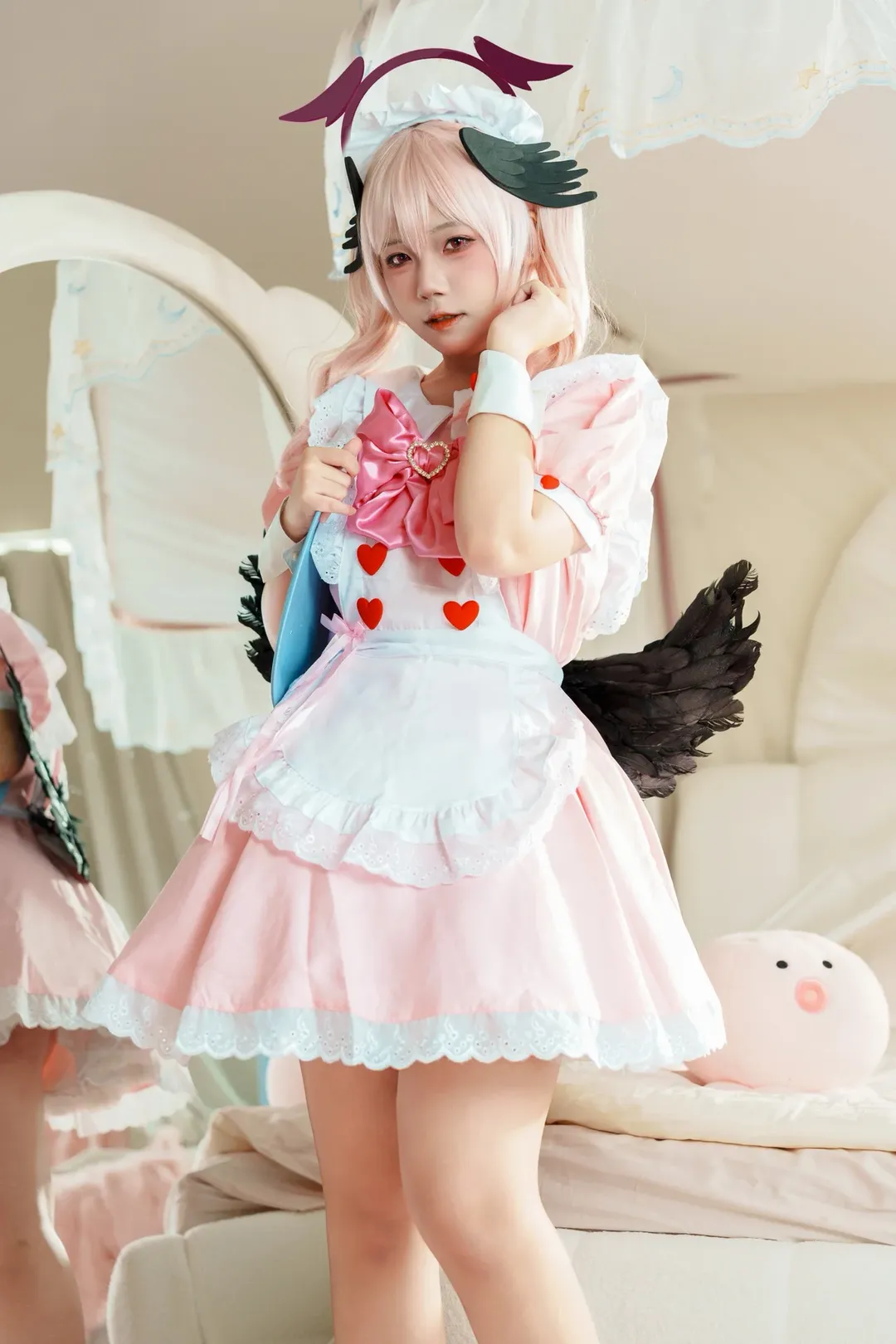 【下江小春cos】蔚蓝档案的打工日常，这套女仆装真的很有活力