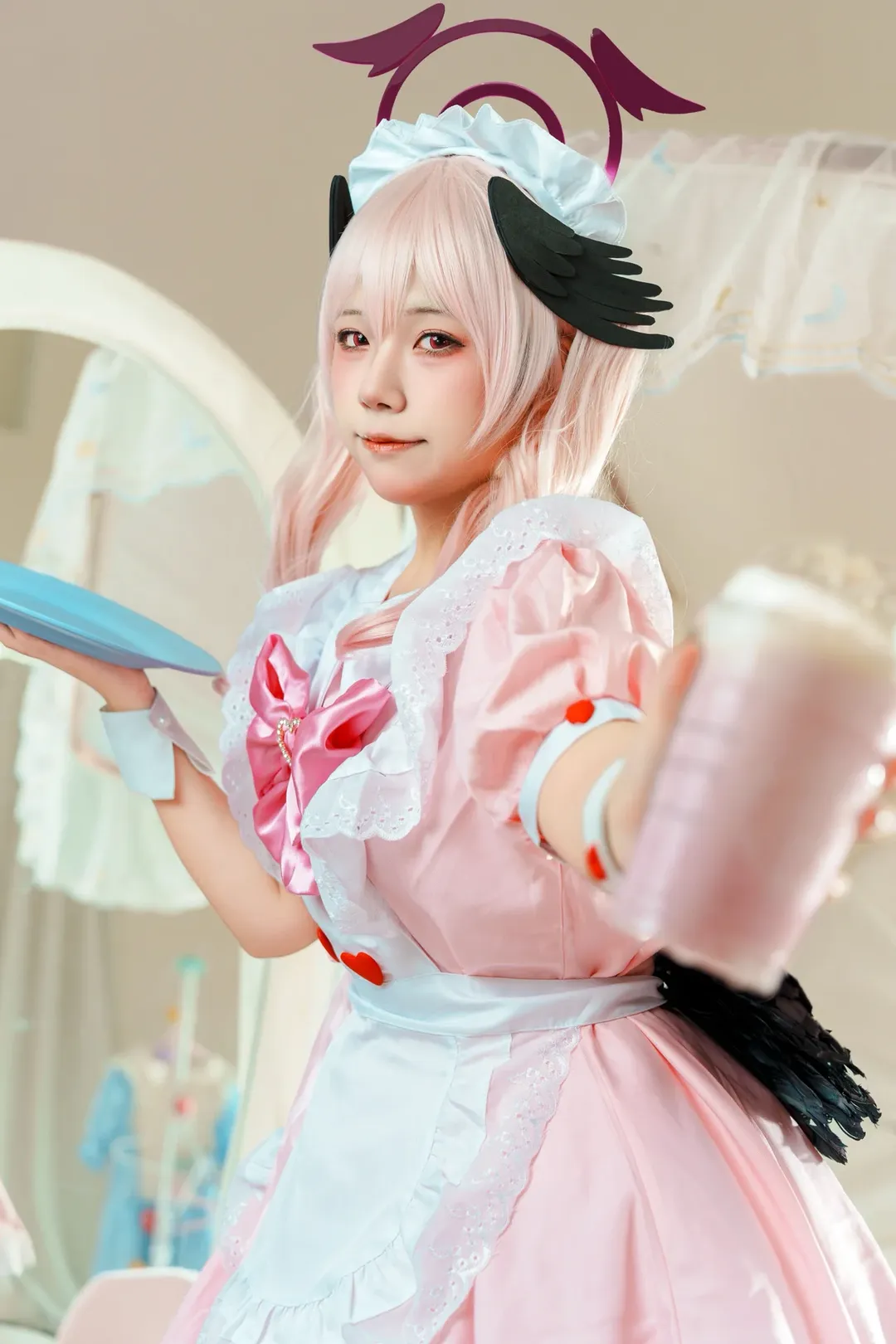 【下江小春cos】蔚蓝档案的打工日常，这套女仆装真的很有活力 - 第 3 张