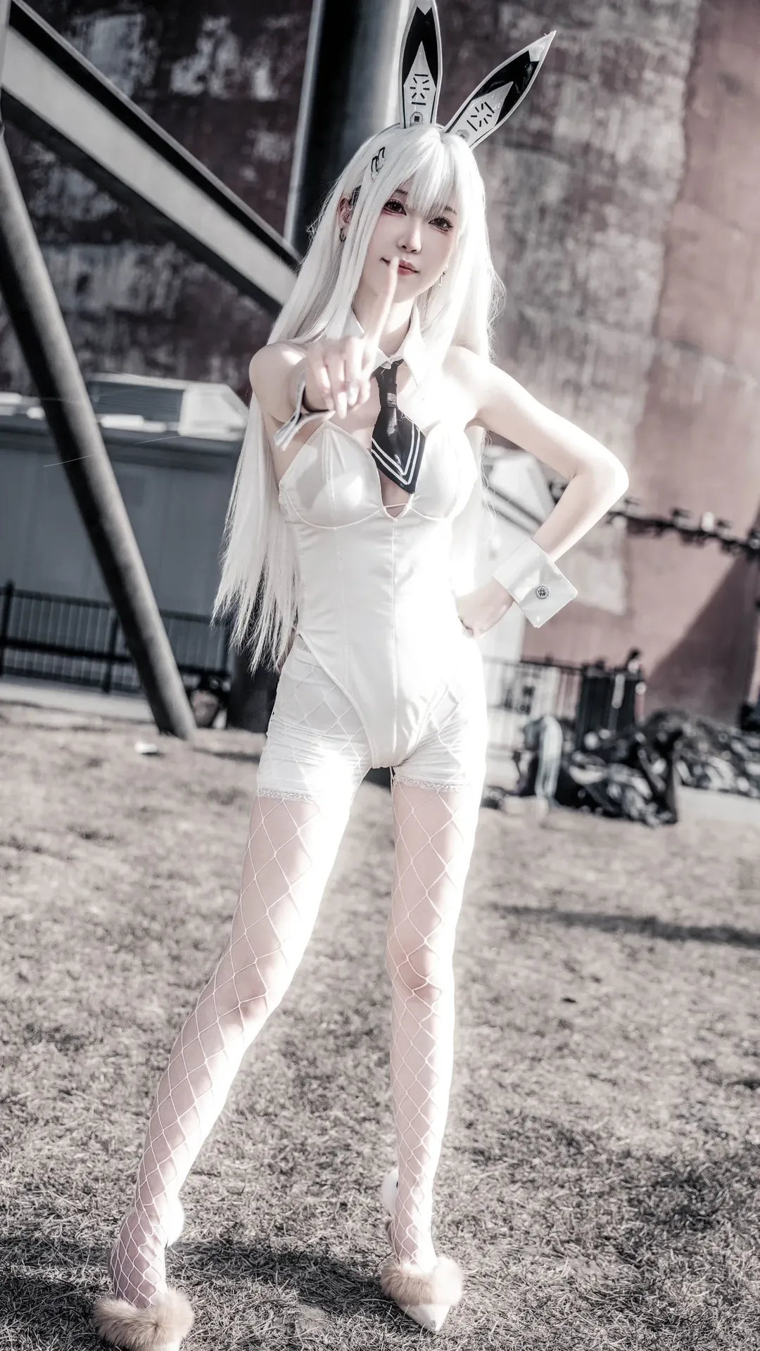 【胜利女神NIKKE兔女郎cos】首钢园的纯白瞬间