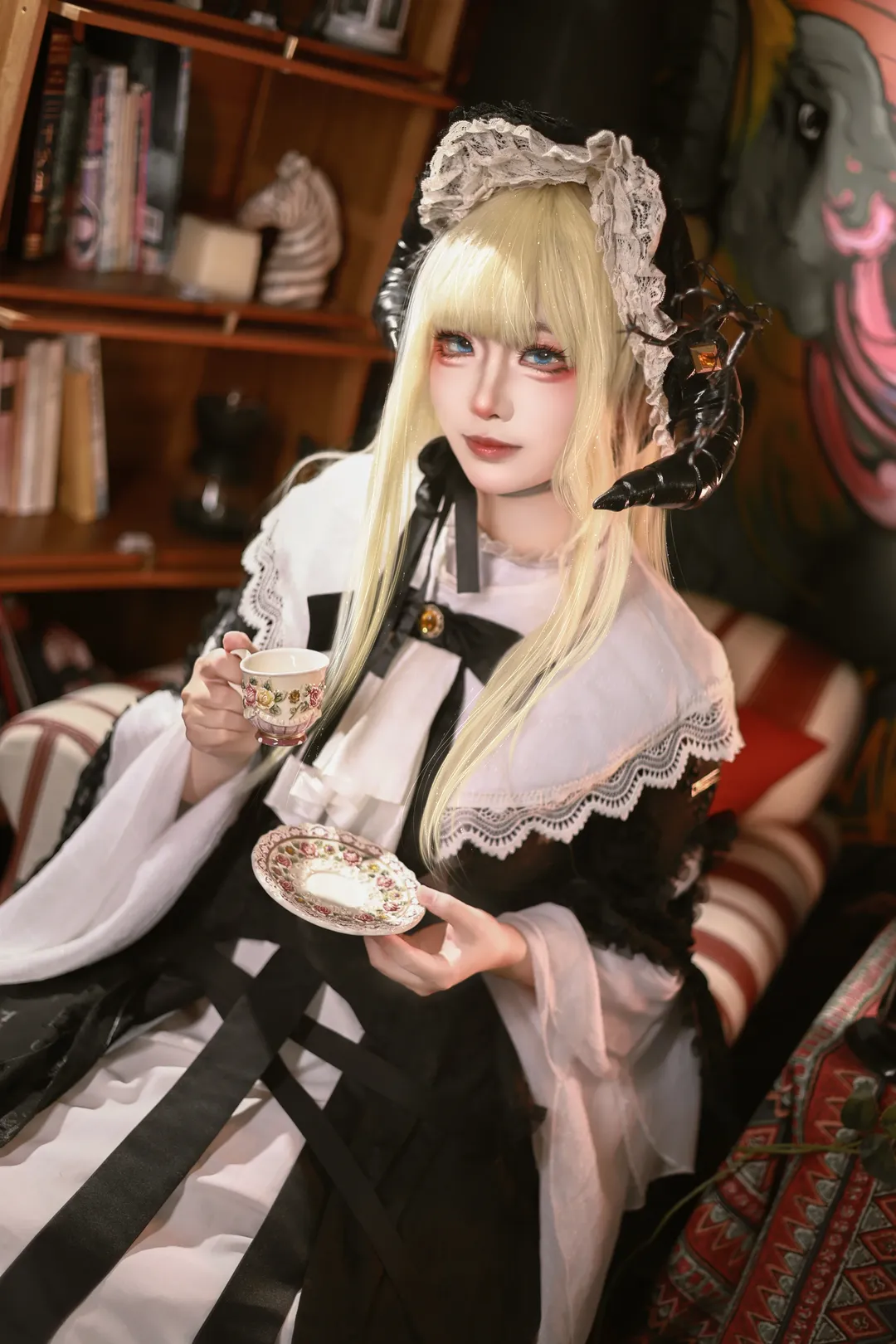 【夜莺cos】明日方舟挽歌系列，那些静谧的哥特瞬间 - 第 1 张