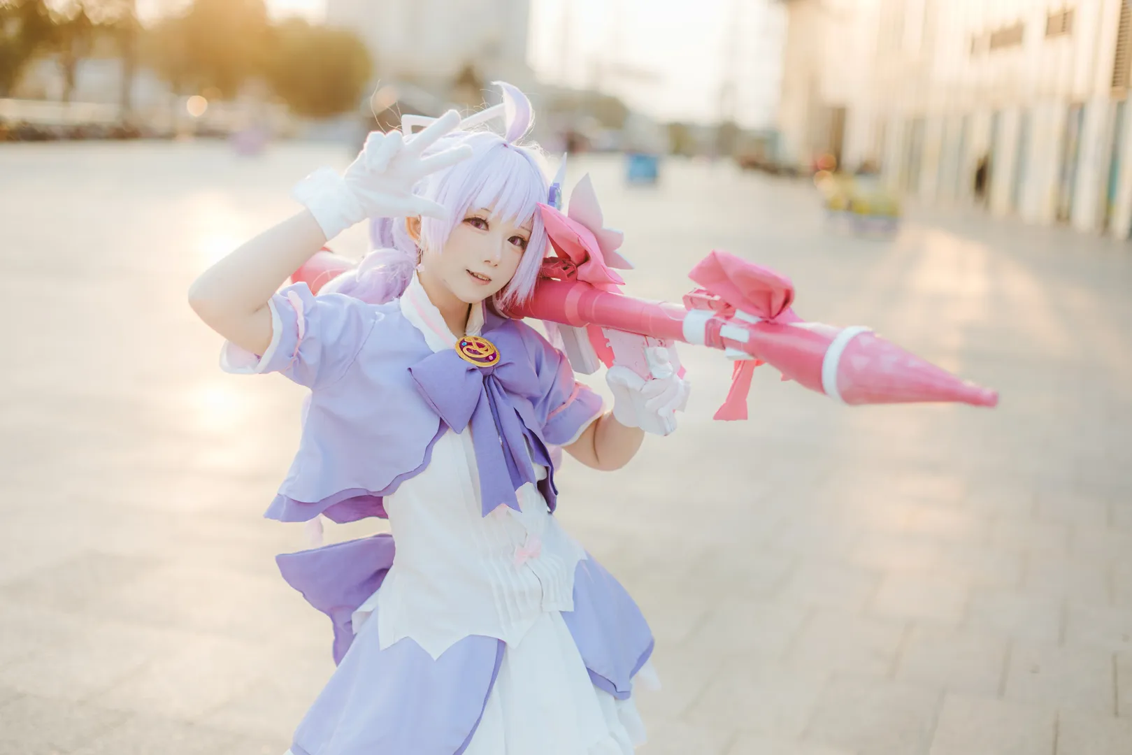 【宇泽玲纱cos】扛着火箭筒的魔法少女，鸡窝托斯特产 - 第 3 张
