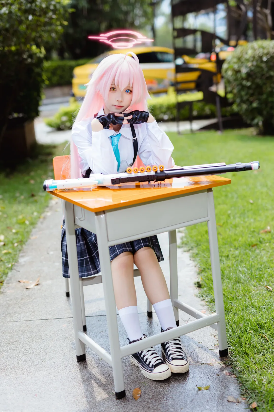 【小鸟游星野cos】广州萤火虫D2，户外校园的慵懒日常 - 第 4 张
