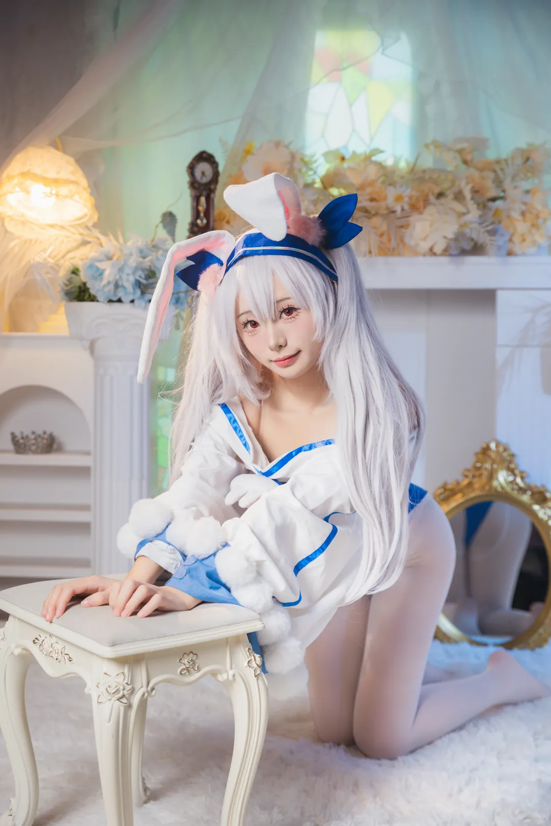 【ラフィー コスプレ】『アズールレーン』うさうさウサギ：エナメルハイレグと白ニーソコーデが織りなす青白コントラスト - 2 枚目