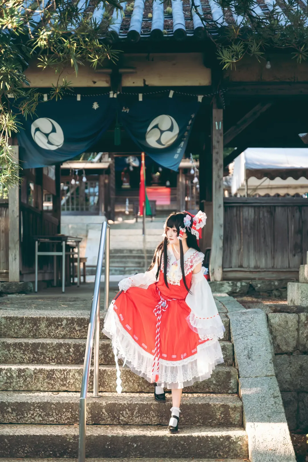 【博丽灵梦cos】深山神社的红白巫女 - 第 5 张