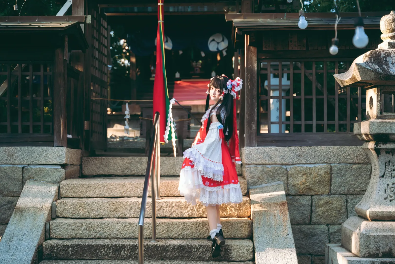 【博丽灵梦cos】深山神社的红白巫女 - 第 9 张