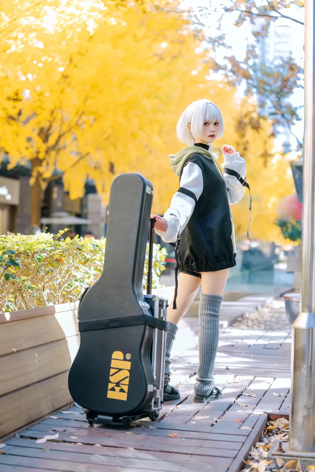 【要楽奈コスプレ】秋の街角に響く音楽の散歩道と風の余韻 - 7 枚目