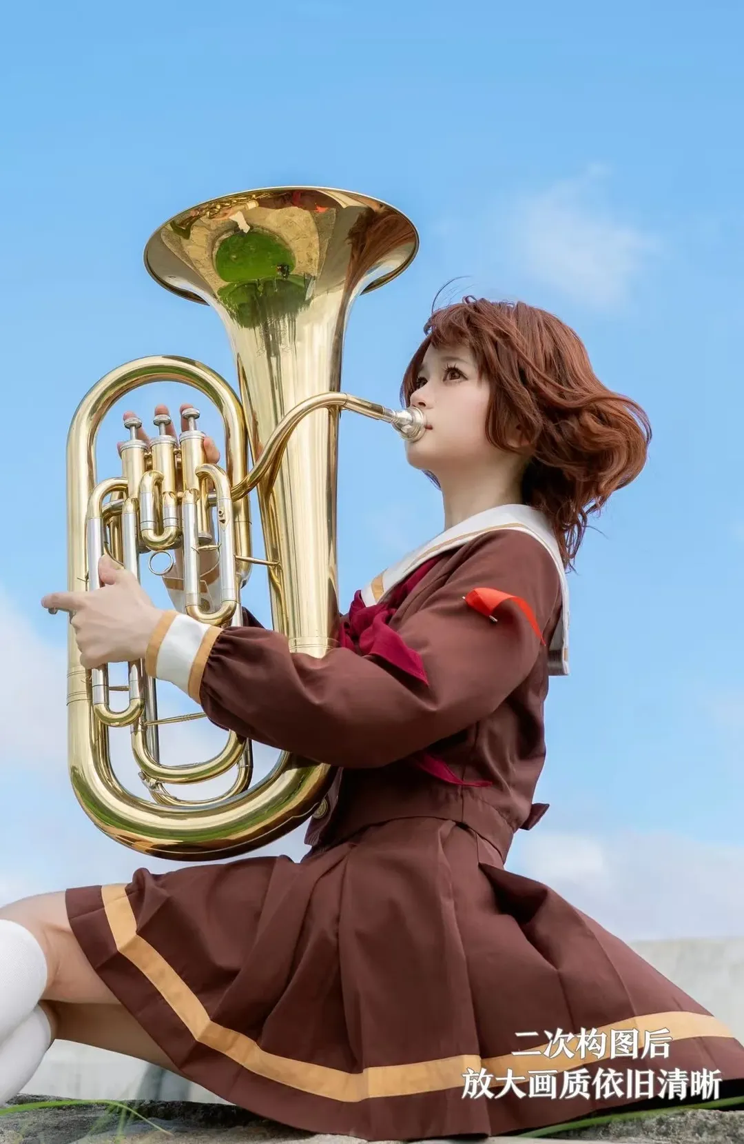【黄前久美子cos】拿着上低音号在海边奔跑的夏日体验 - 第 3 张