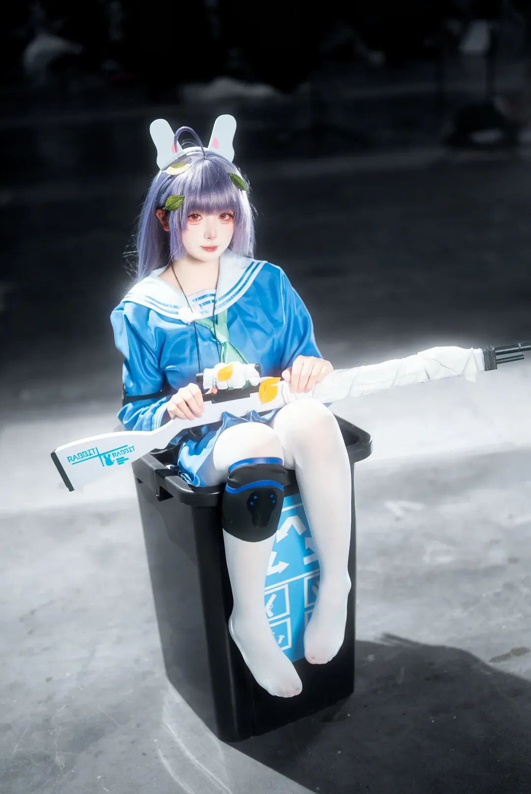 【霞沢美游cos】蔚蓝档案 垃圾桶里长出的兔耳少女