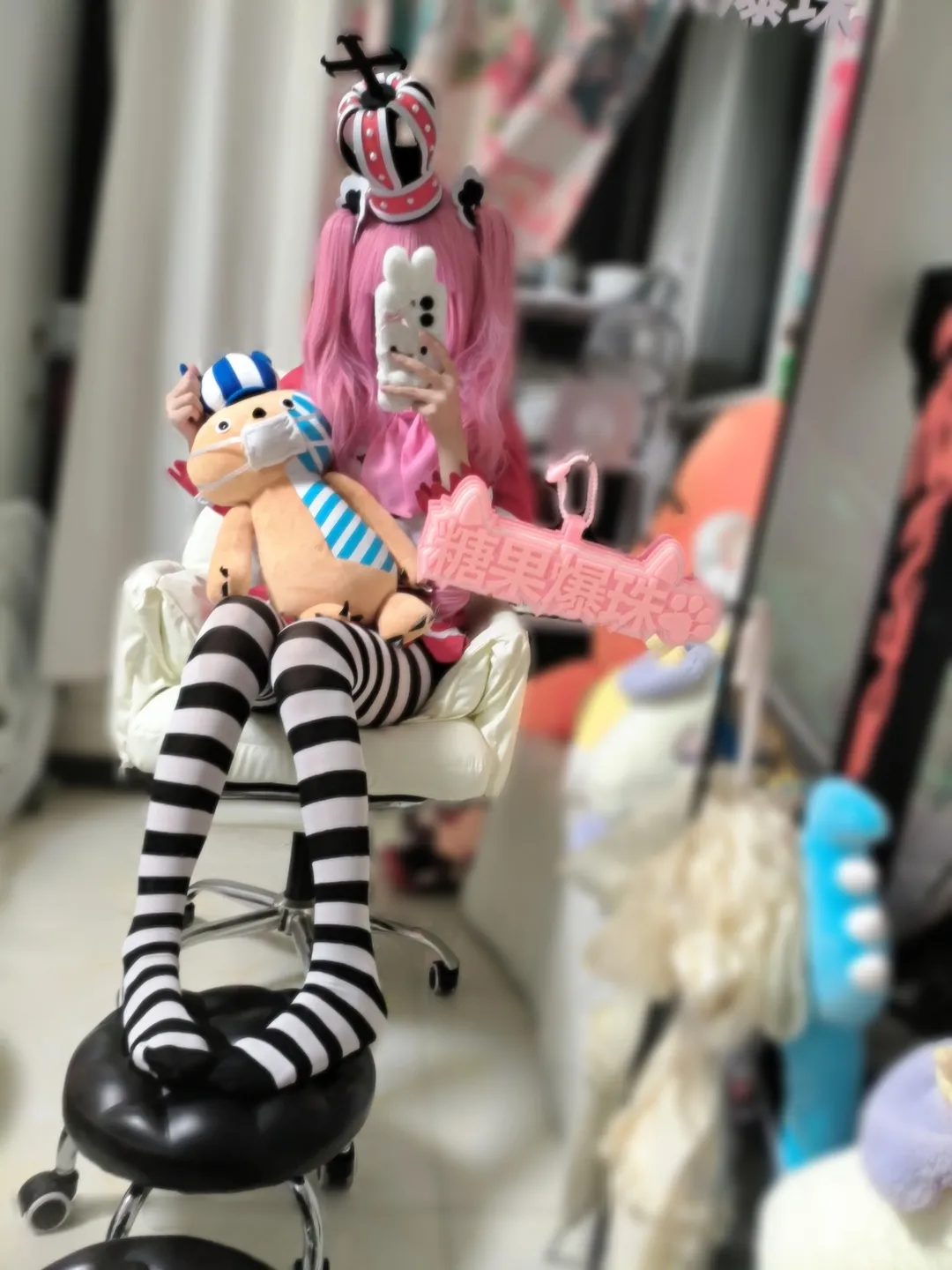【佩罗娜cos】海贼王的幽灵公主，经典条纹袜造型 - 第 2 张